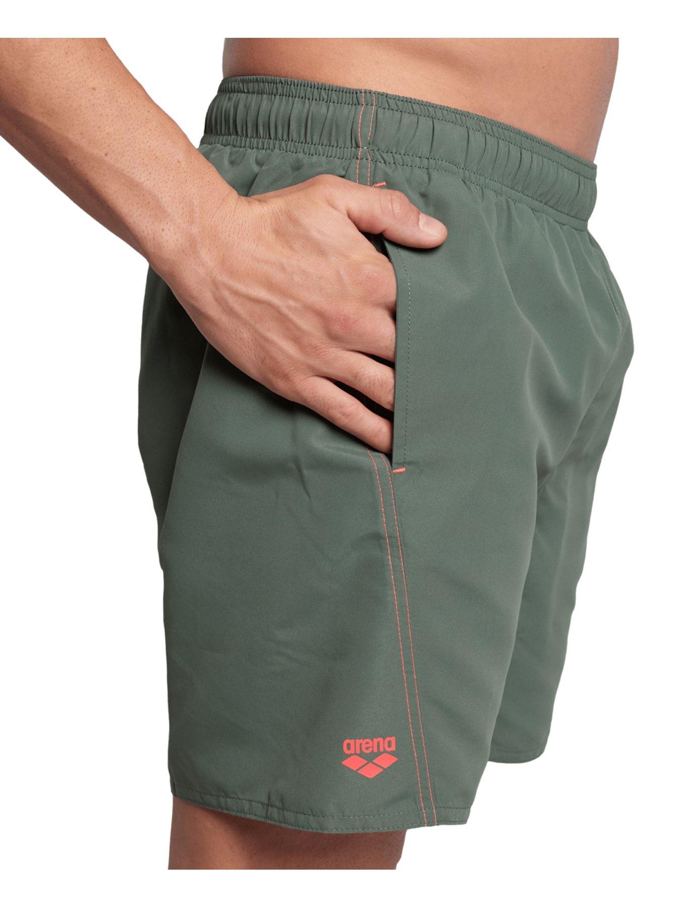 arena-mens-fundamentals-logo-swimshort-greenreddetail