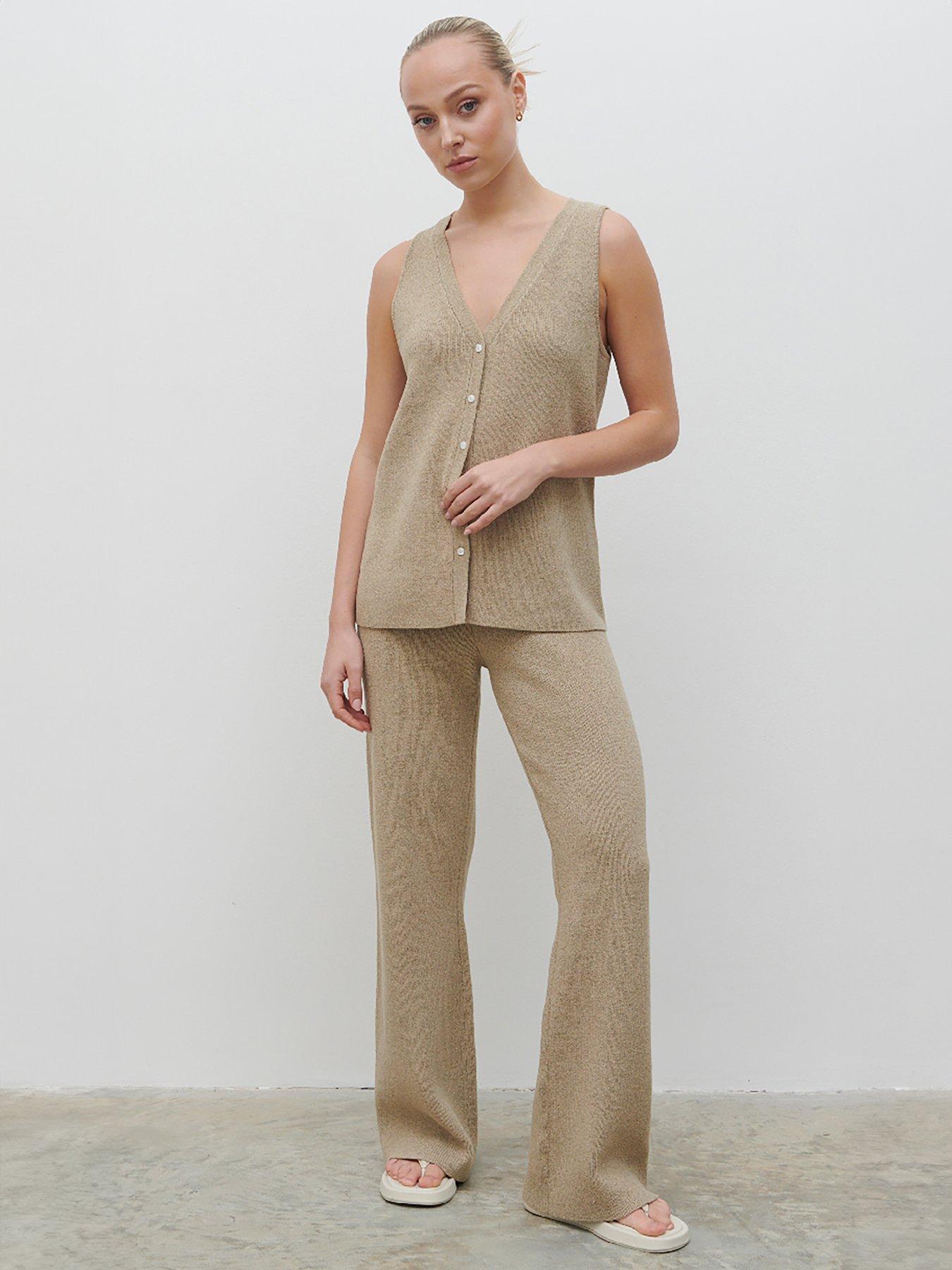 pretty-lavish-kourtney-knit-trouser-co-ord-taupe