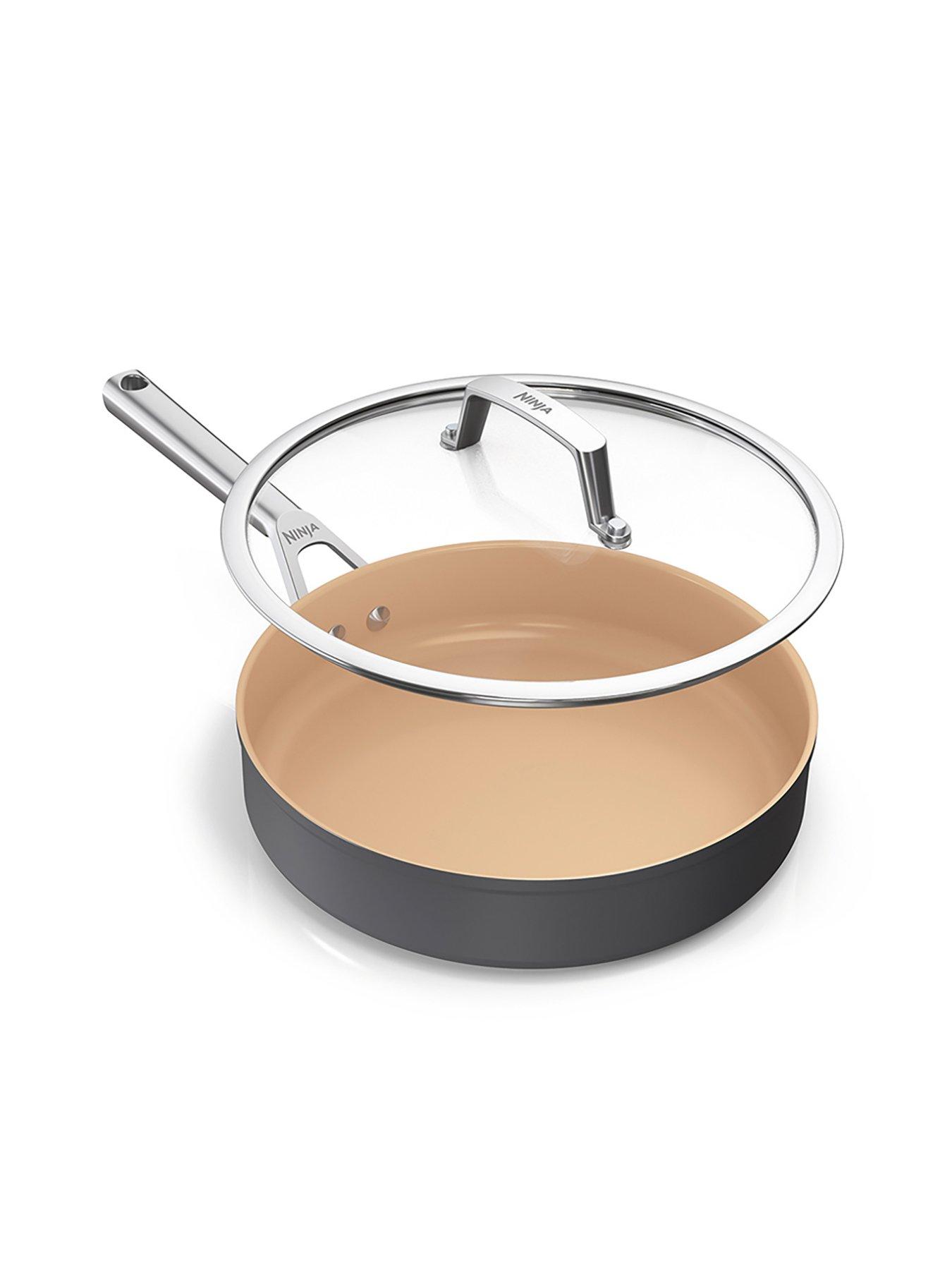 ninja-extendedlife-ceramic-sauteacute-pan-with-lid-ndash-26-cmstillFront