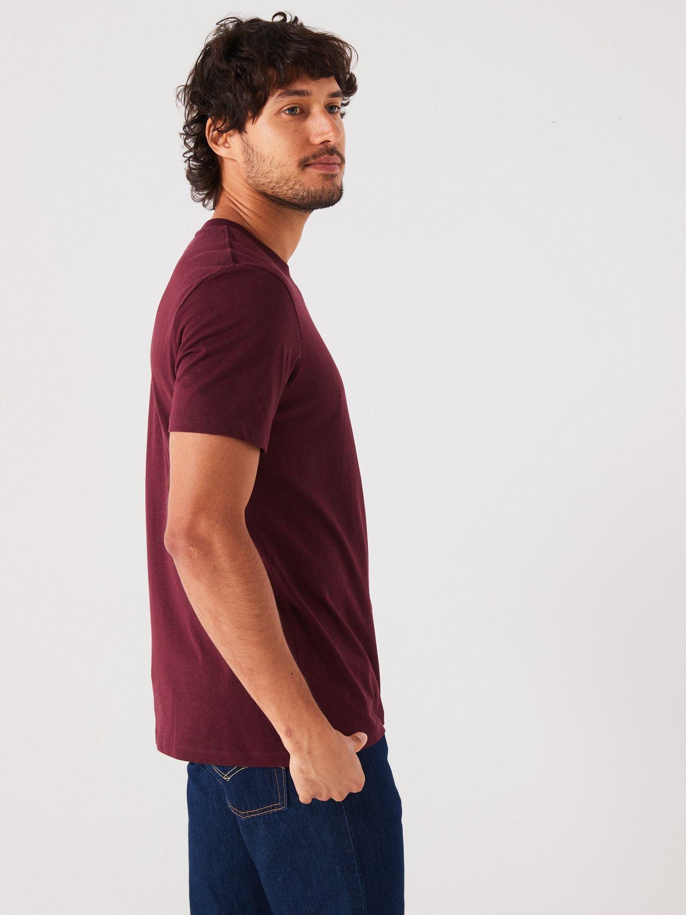 everyday-crew-neck-t-shirt-burgundydetail