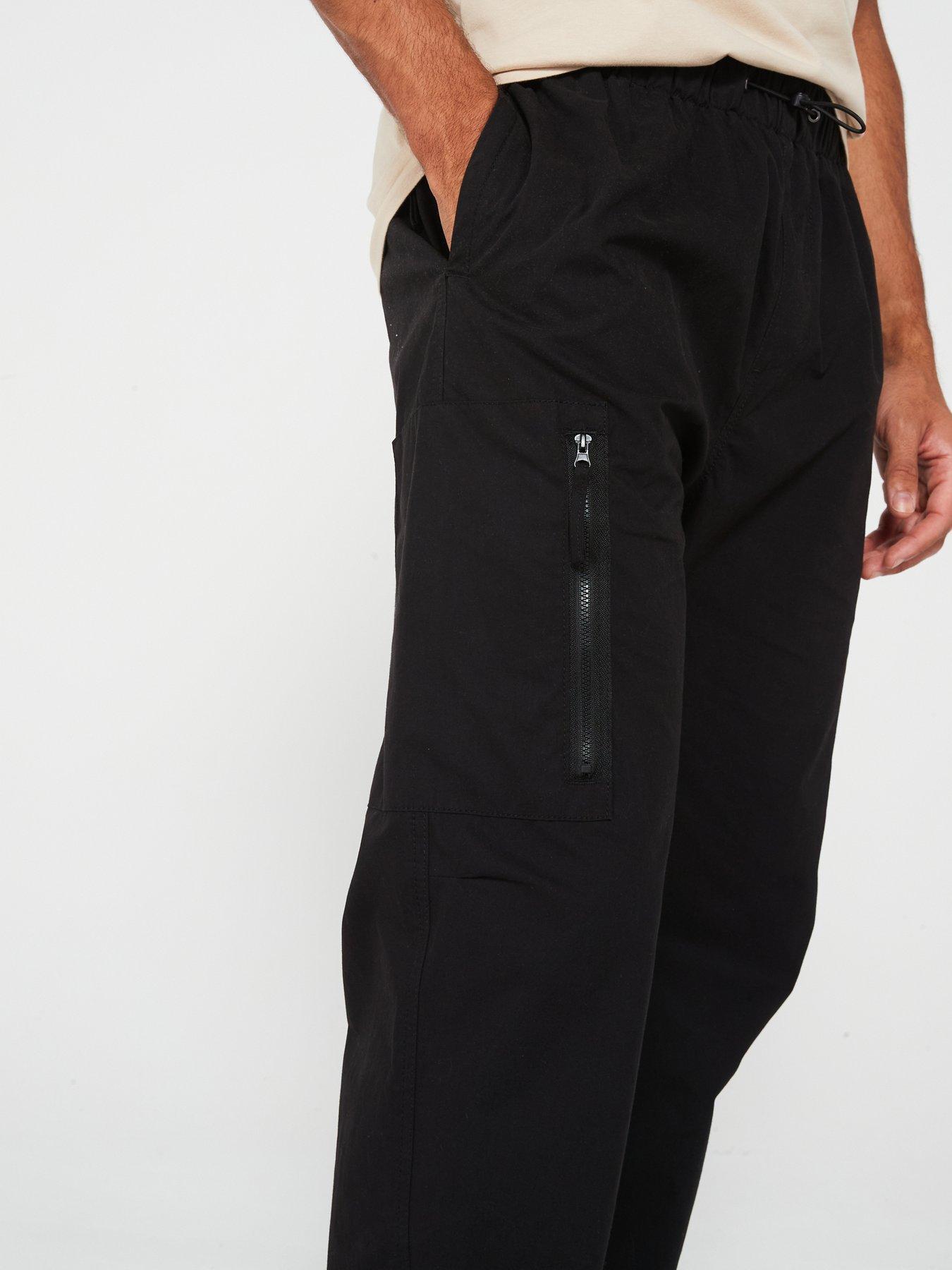 very-man-loose-fit-cargo-trouser-blackoutfit