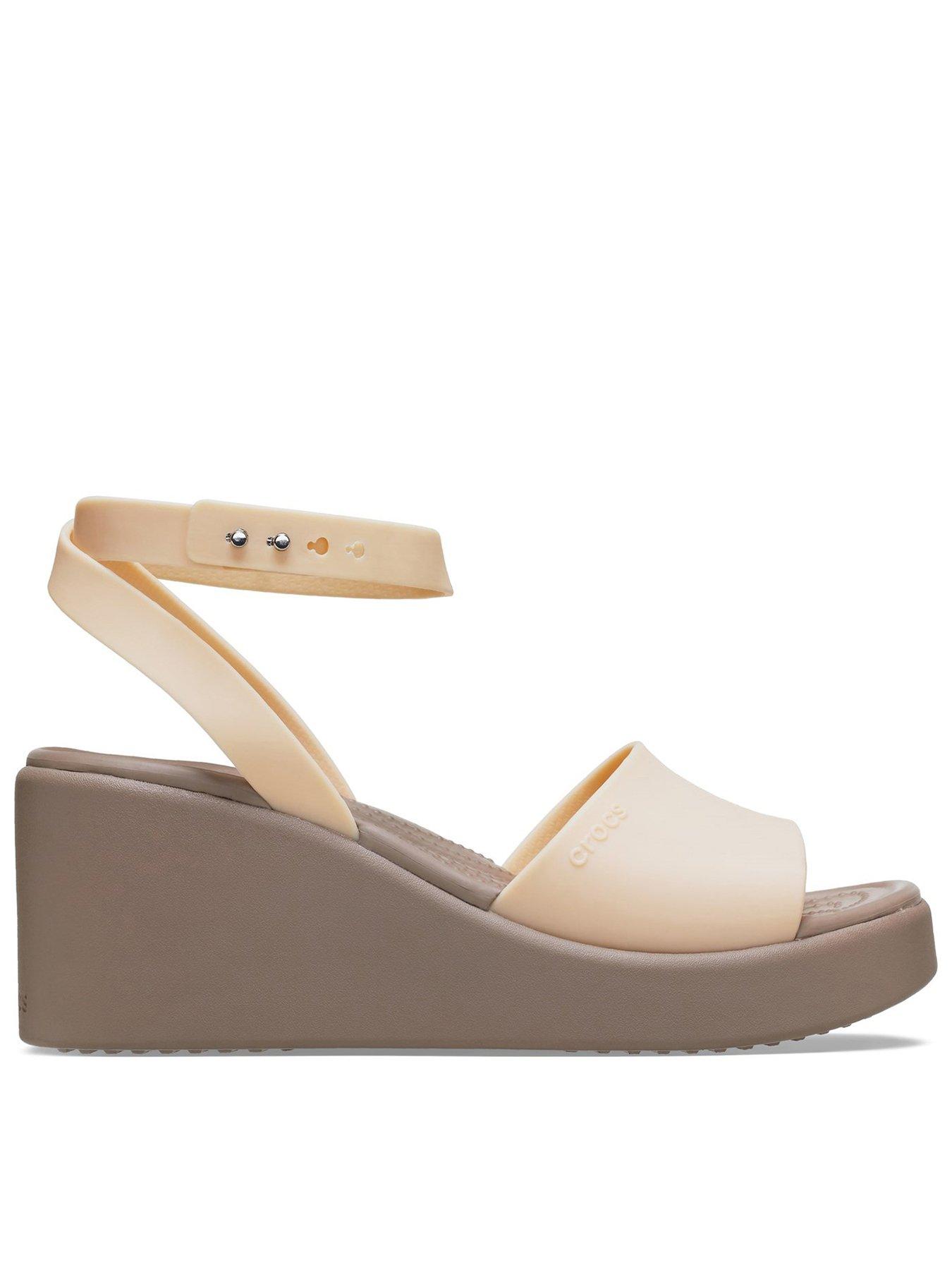 crocs-crocs-brooklyn-wedge-beige