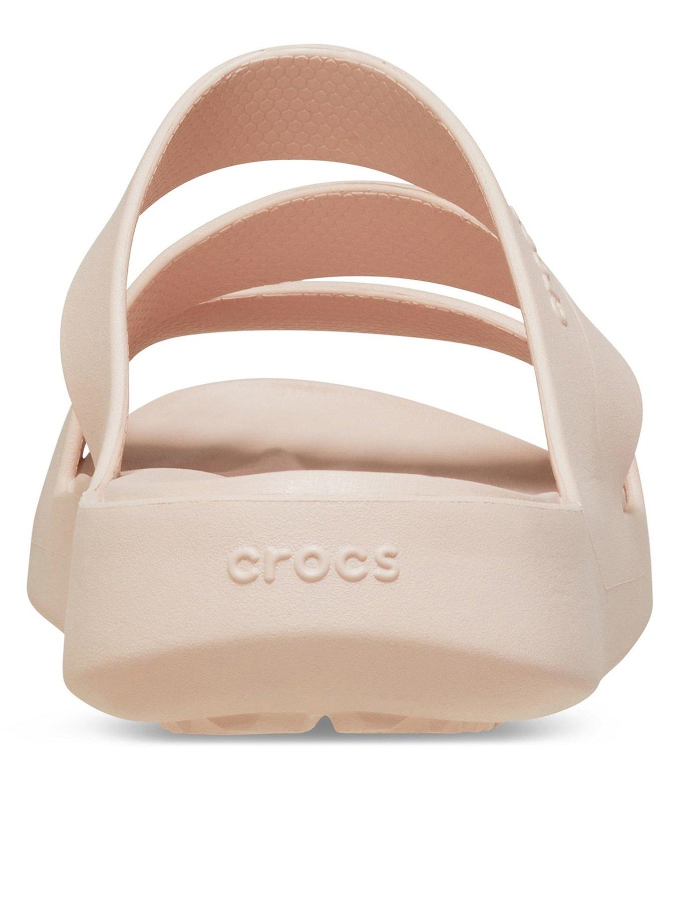 crocs-getaway-strappy-quartz-whiteback