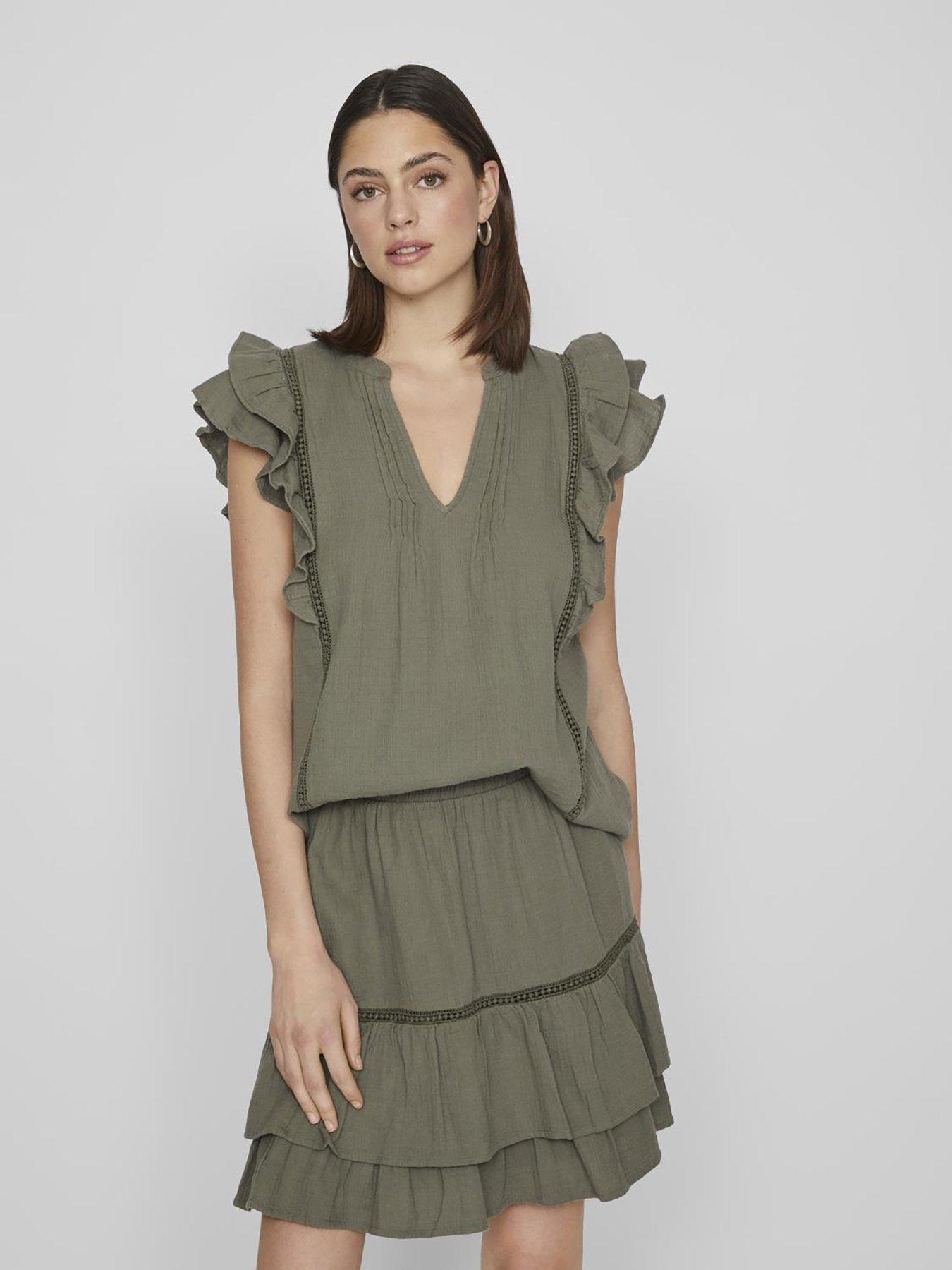 vila-sleeveless-flounce-top-olive