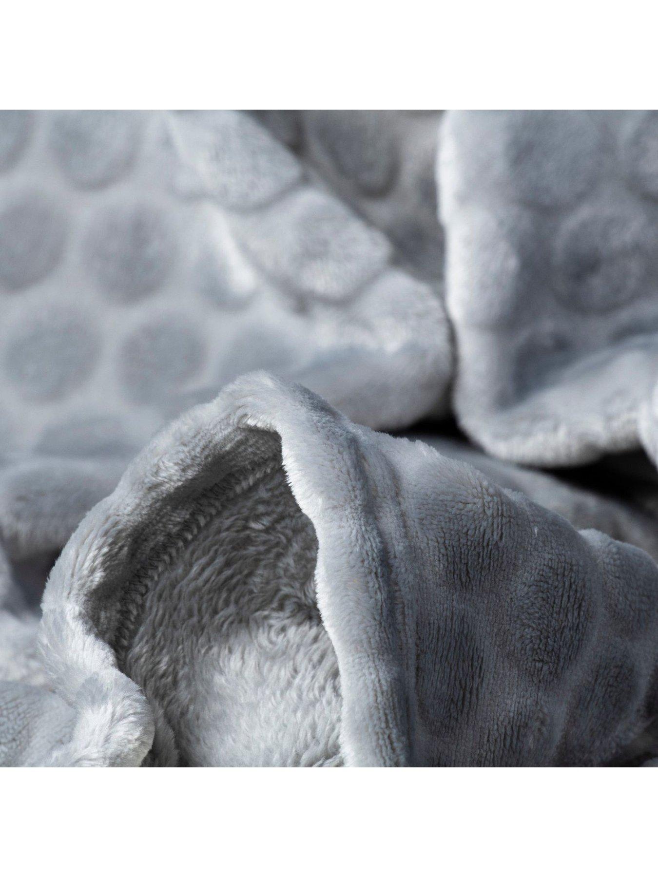 Image 4 of 4 of Clair De Lune Marshmallow Baby Blanket - Grey