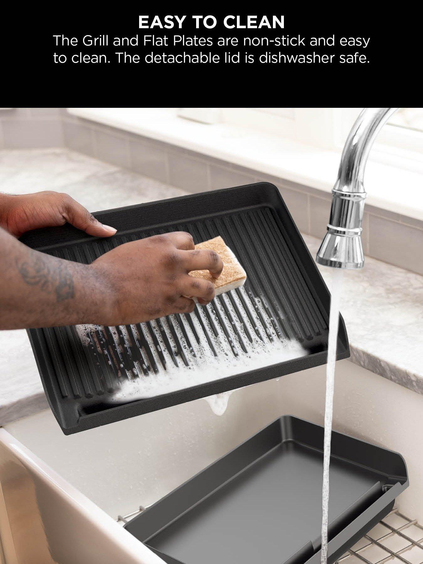 Image 6 of 7 of NINJA Ninja Sizzle Low Smoke Indoor Grill &amp; Flat Plate GR101UK