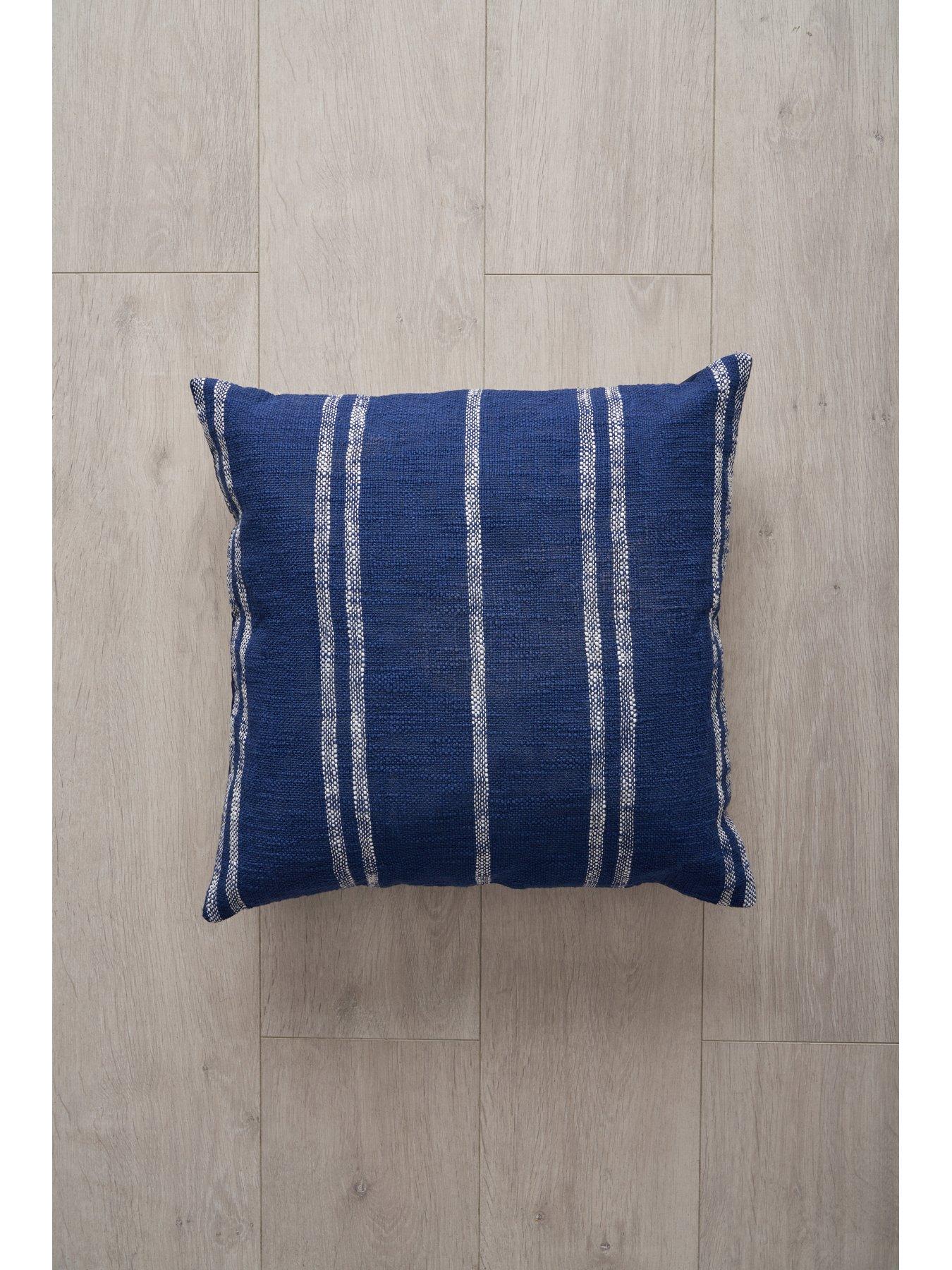 The Very Collection Riga Cushion