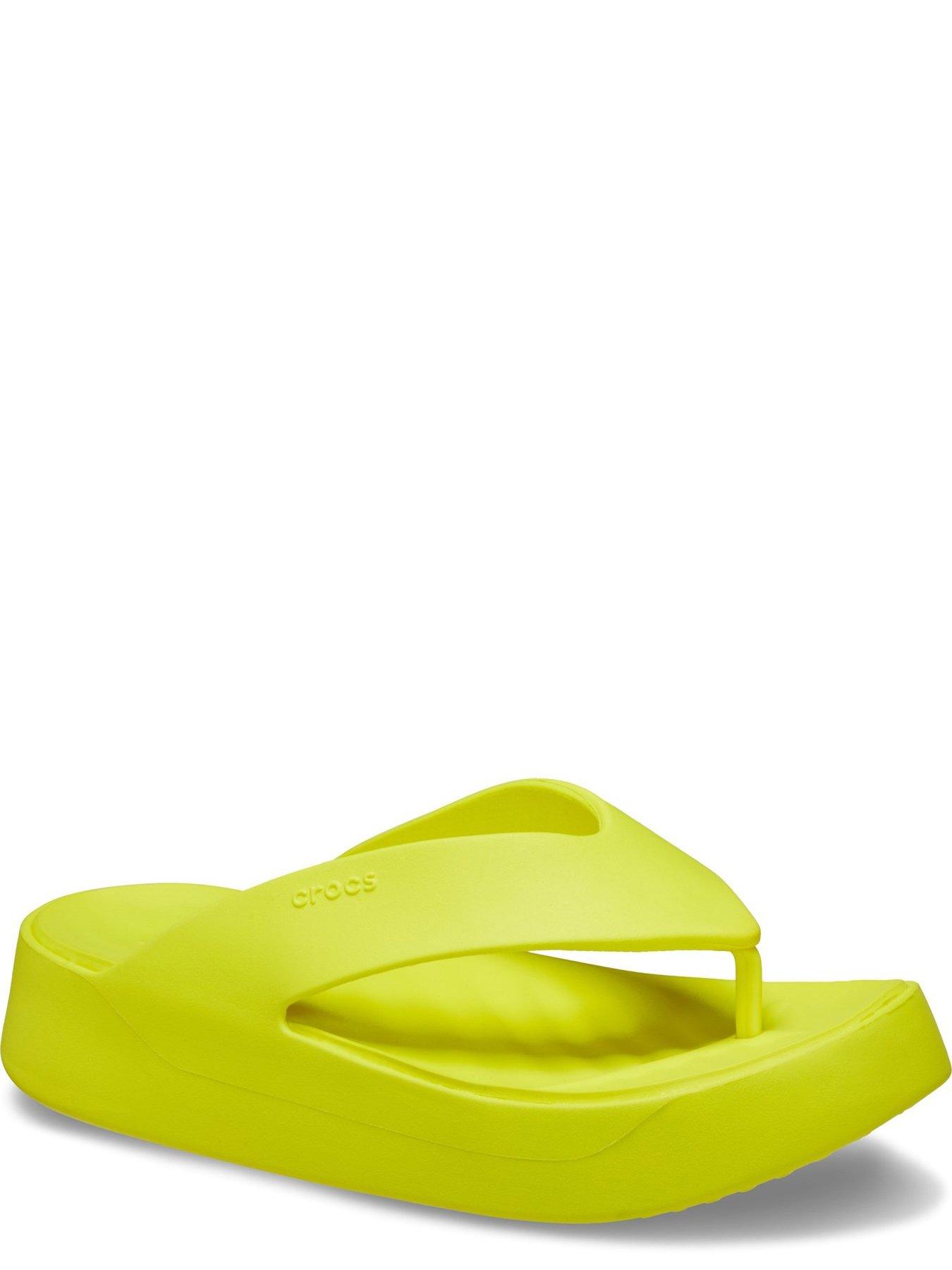 crocs-getaway-platform-flip-sandals-acidity-yellowstillFront