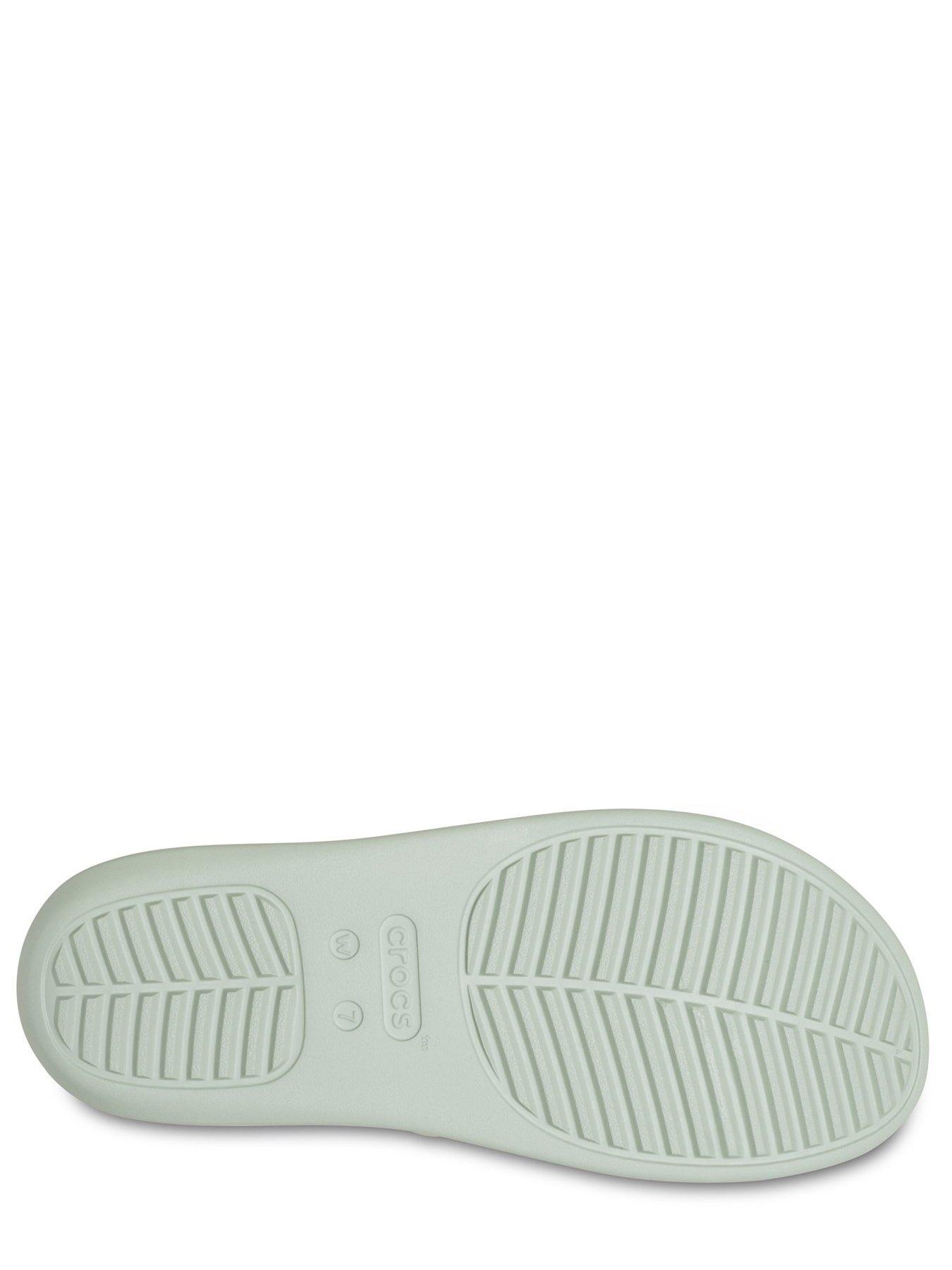 crocs-getaway-strappy-flat-sandals-plaster-greendetail