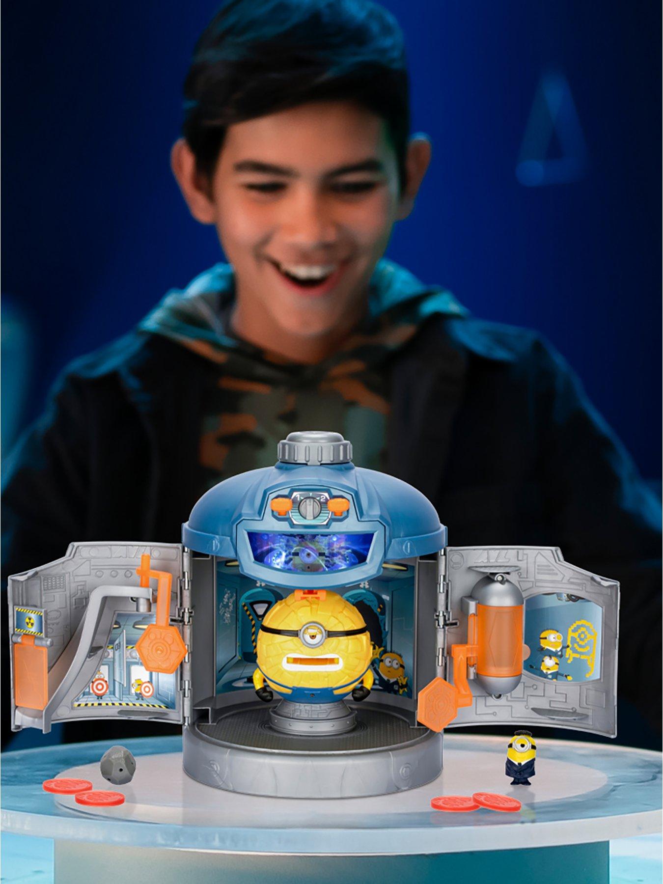 Image 2 of 7 of Despicable Me Despicable Me 4 Mega Minions Transformation Chamber. Transform Into An AVL Training Centre&nbsp;Playset