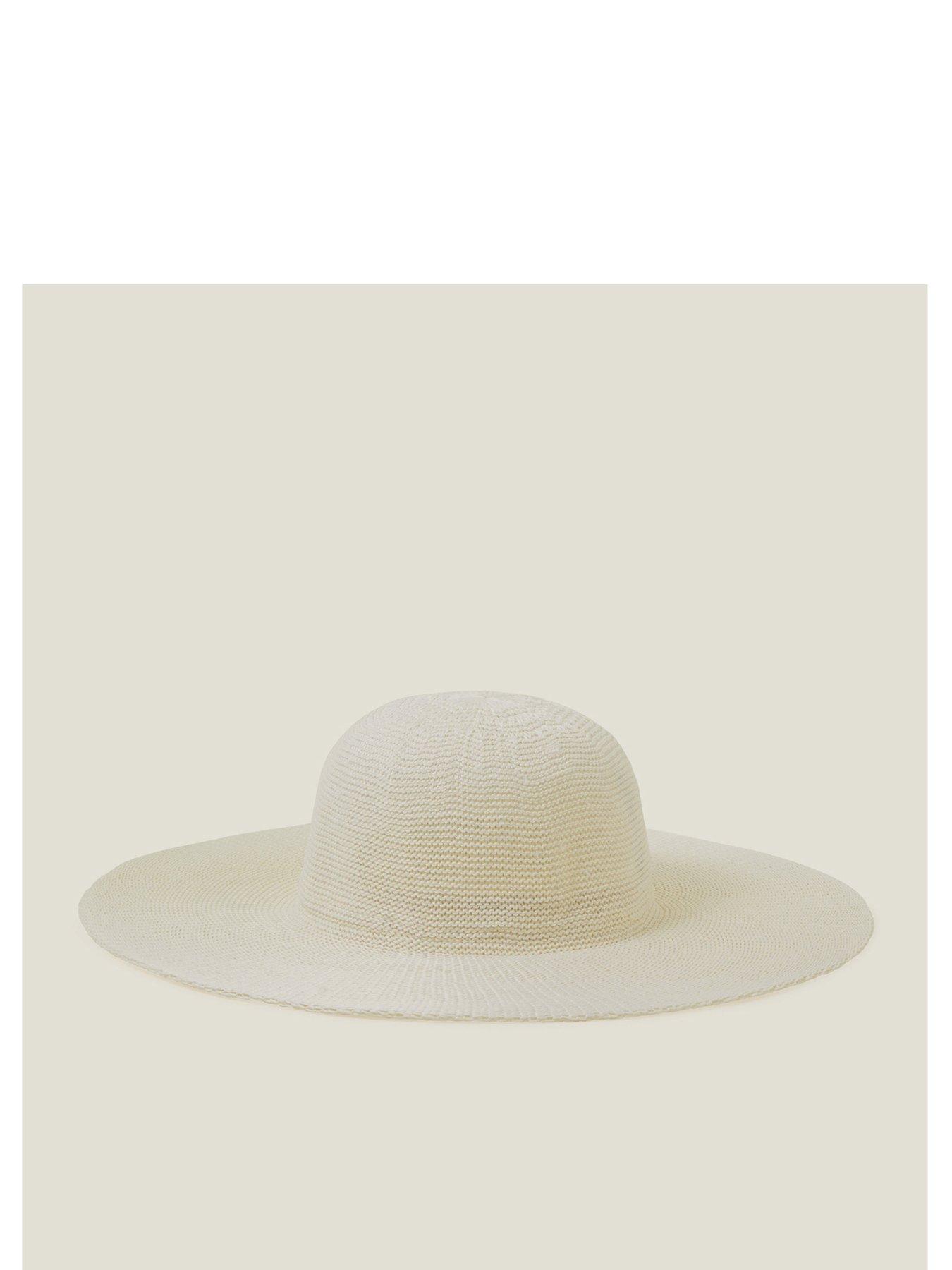 accessorize-packable-floppyfront