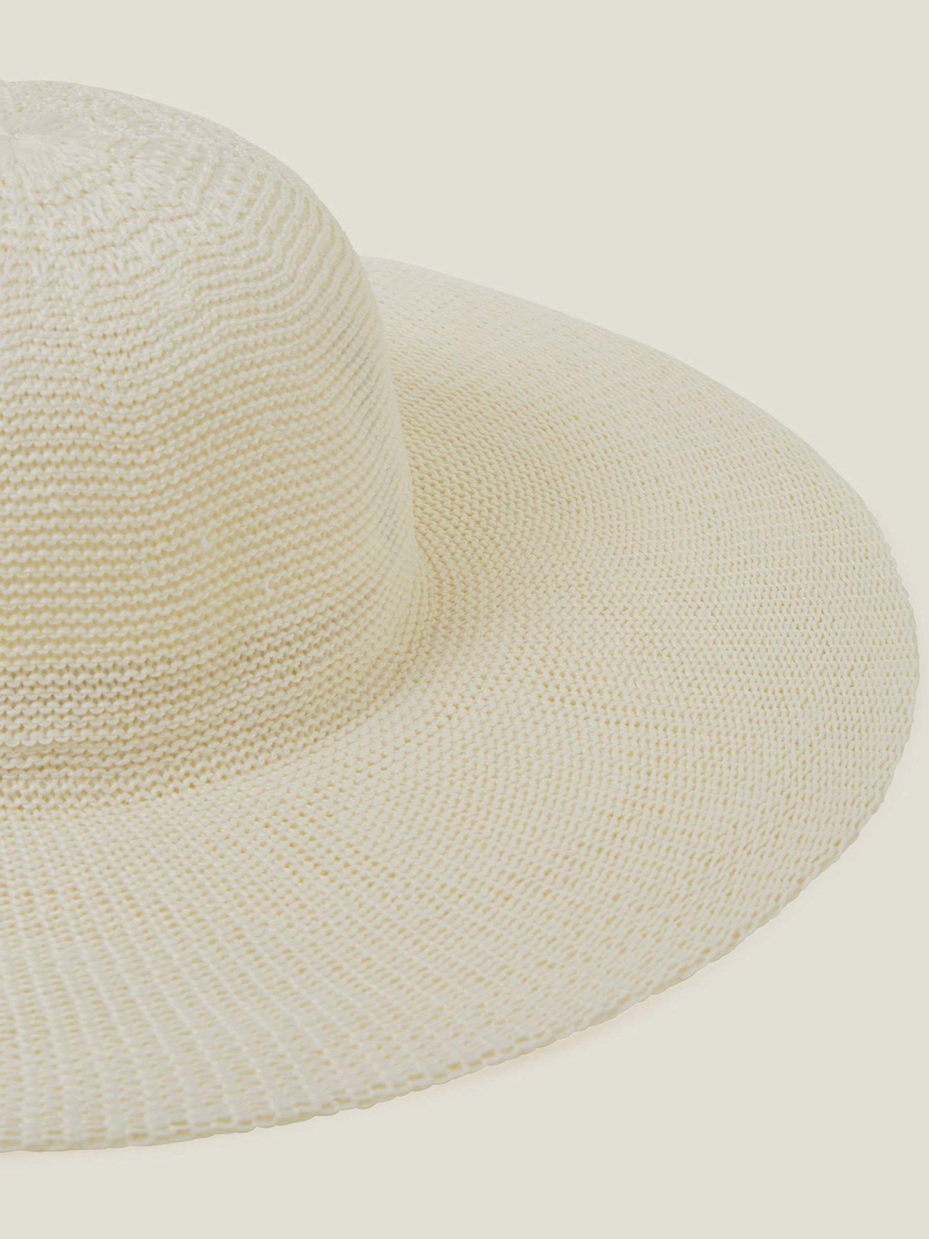 accessorize-packable-floppyback
