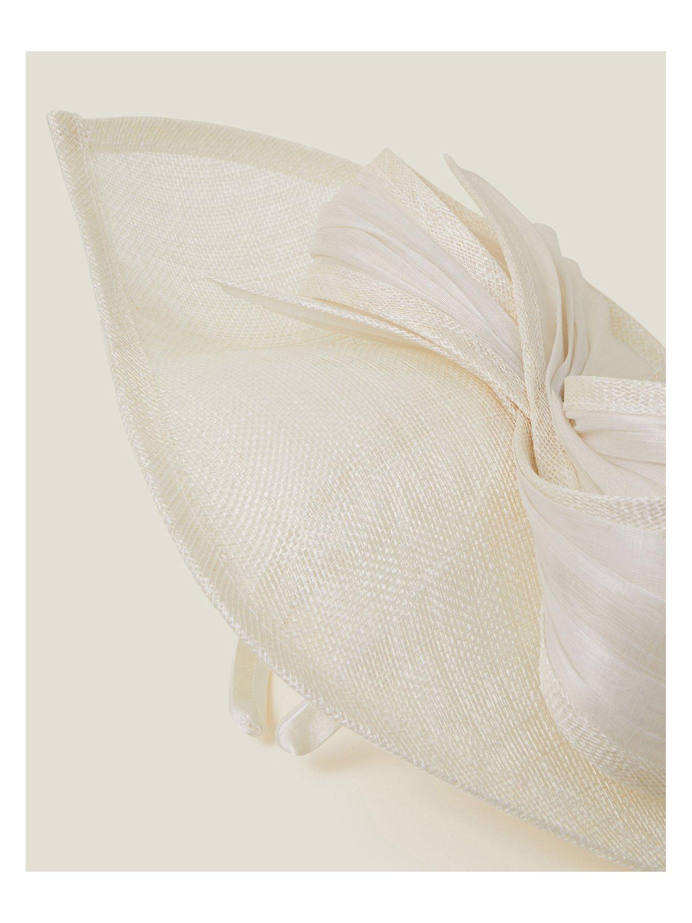 accessorize-tia-teardrop-bow-on-bandoutfit