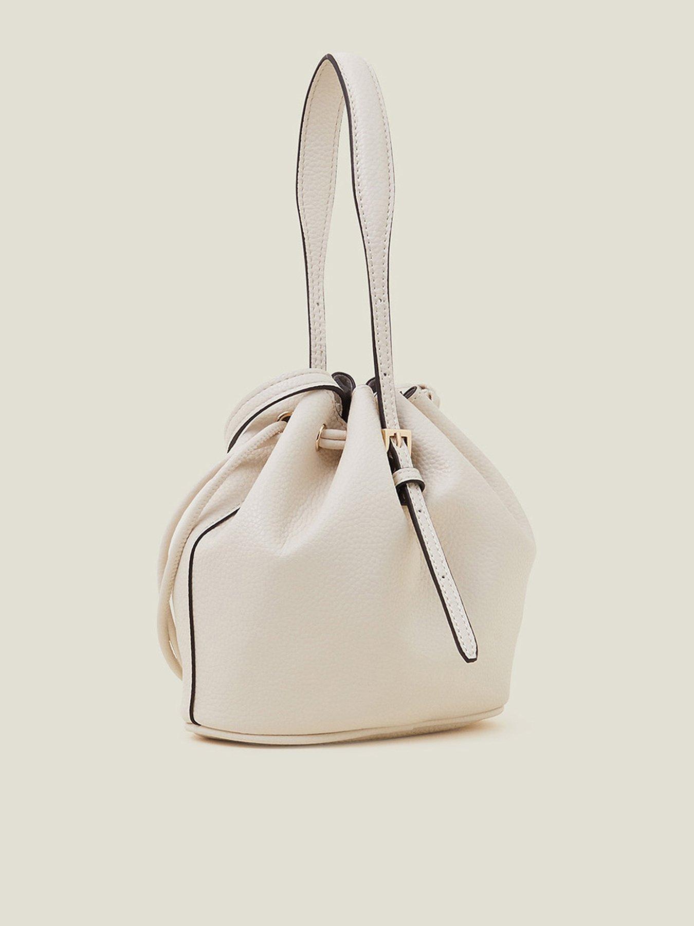 accessorize-mini-duffleback