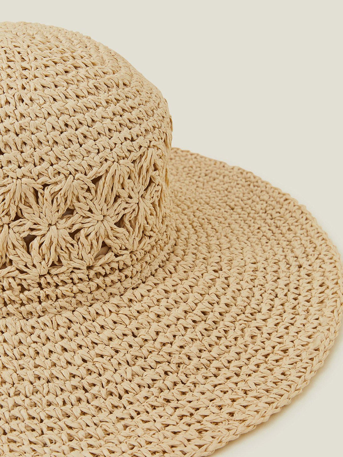 accessorize-loose-weave-floppyback