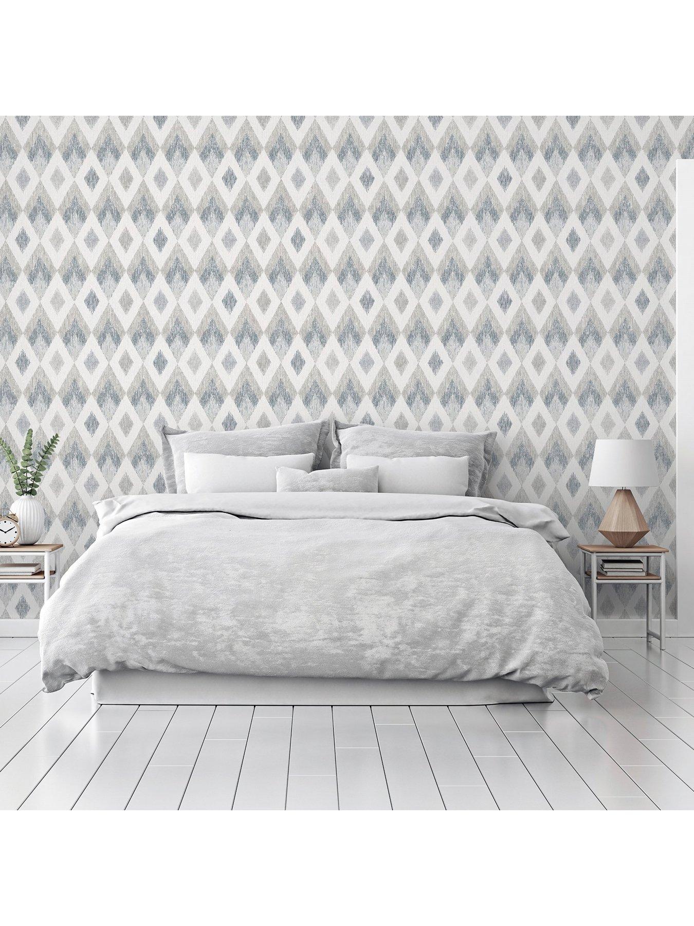 arthouse-arthouse-scandi-diamond-silver-wallpaperoutfit