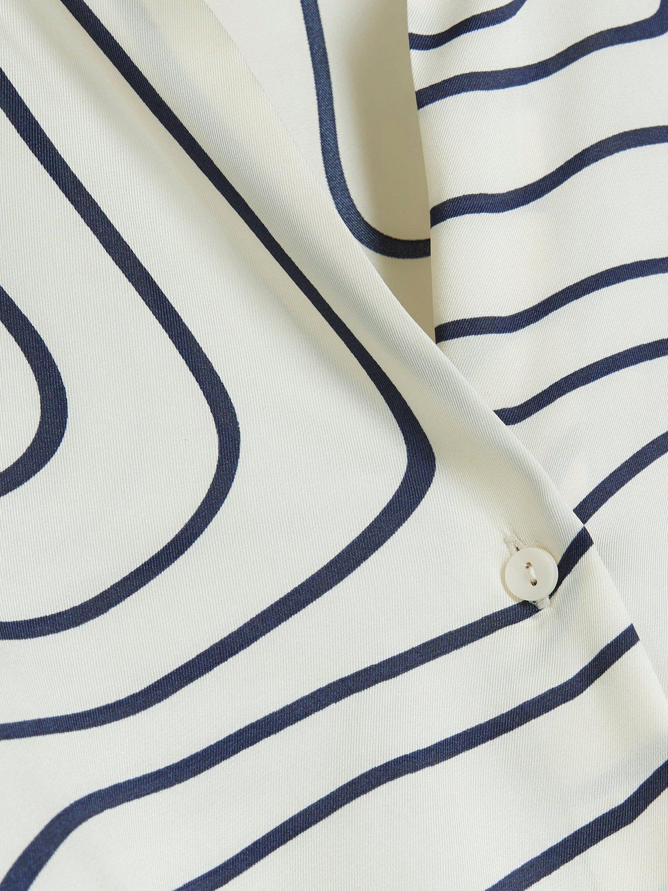 river-island-abstract-print-wrap-shirt-creamdetail