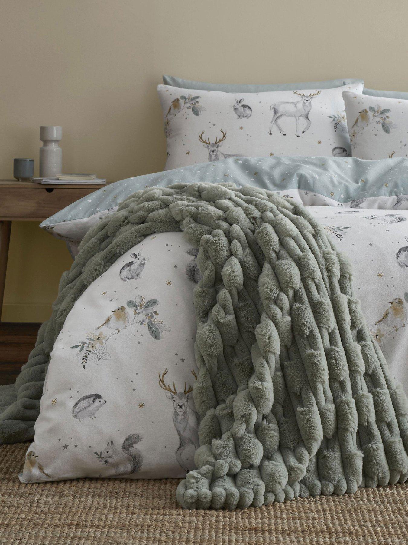 undefined Carved Faux Fur Cosy Throw in Sage