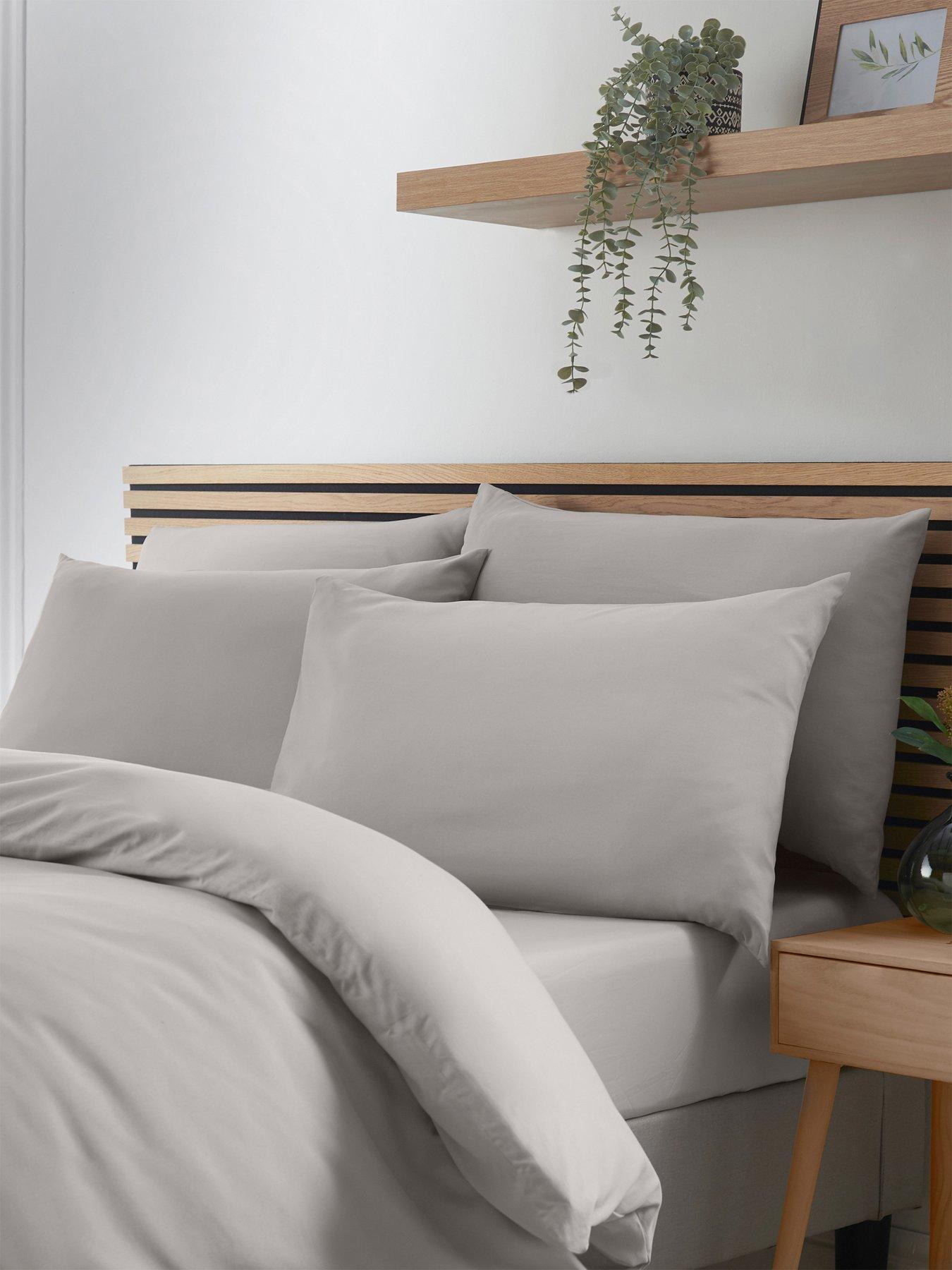 catherine-lansfield-so-soft-set-of-4-no-iron-standard-pillowcases