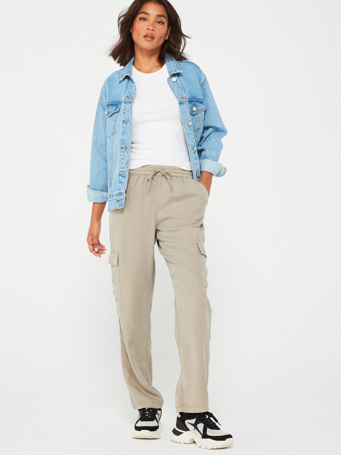 vero-moda-loose-fitting-cargo-trousers-brownback