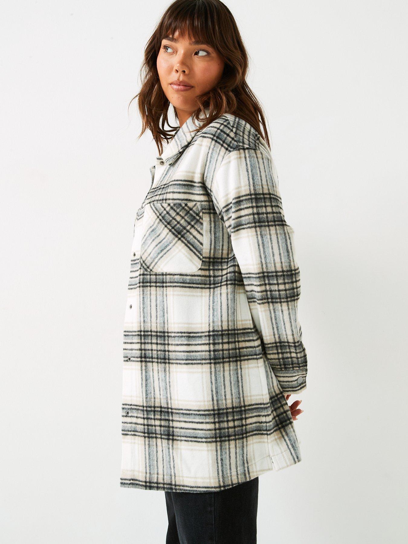 Image 4 of 6 of V by Very Curve Check Shacket - Multi