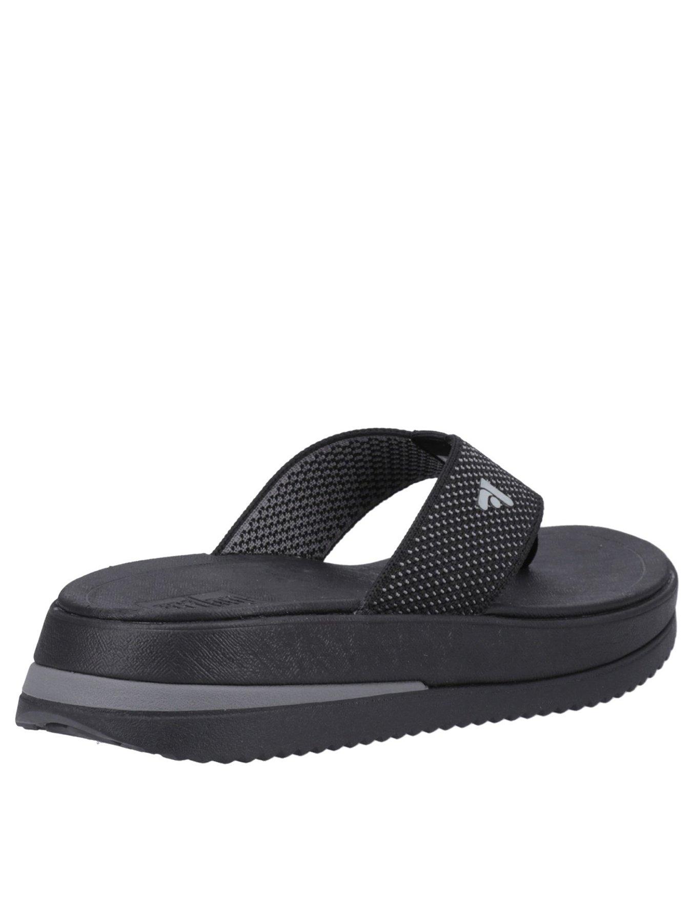 fitflop-fitflop-surff-2-tone-microwobbleboard-toe-post-sandals-blackback