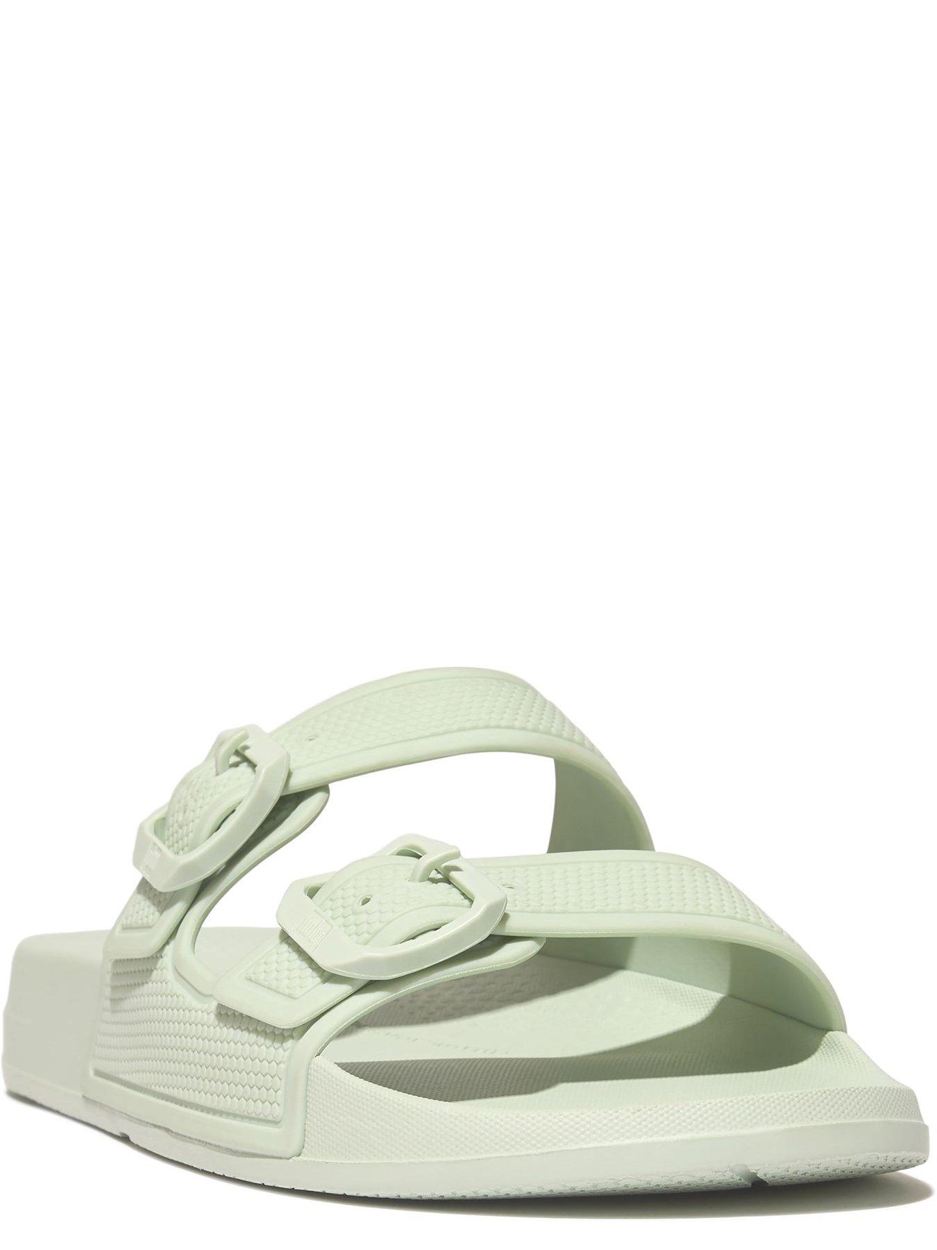 fitflop-iqushion-2-bar-buckle-slider-sagebrush-greenstillFront