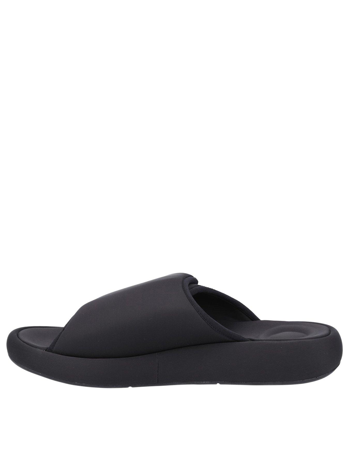 fitflop-fitflop-iqushion-city-water-resistant-slider-blackback