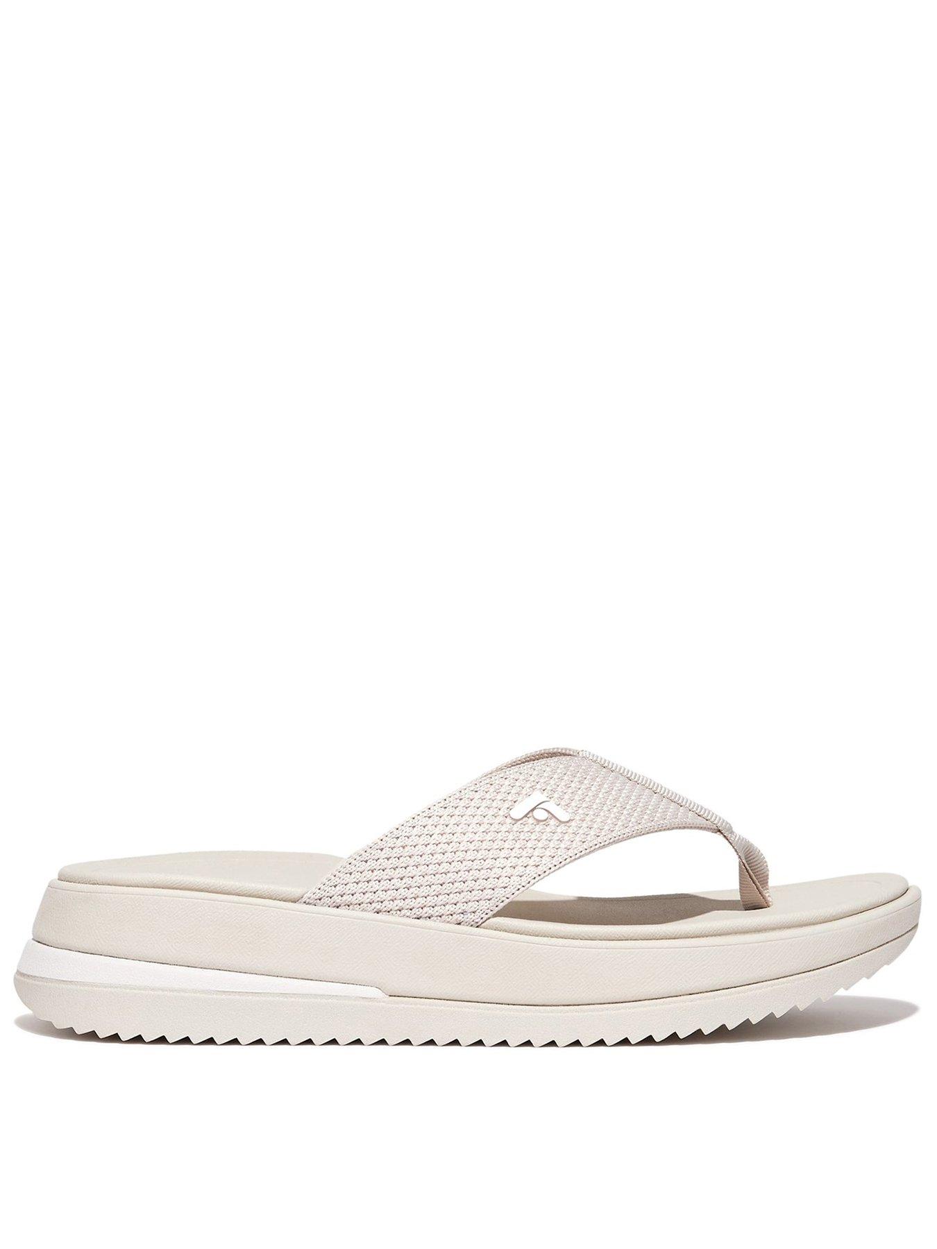 fitflop-fitflop-surff-2-tone-mircowobbleboard-toe-post-sandals-paris-beige