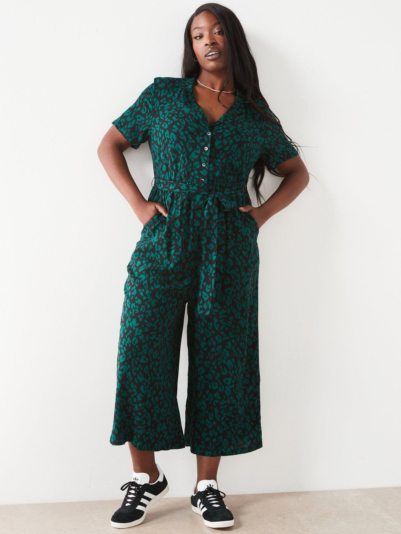 v-by-very-curve-animalnbspprintnbspbutton-through-cropped-jumpsuit-greenfront