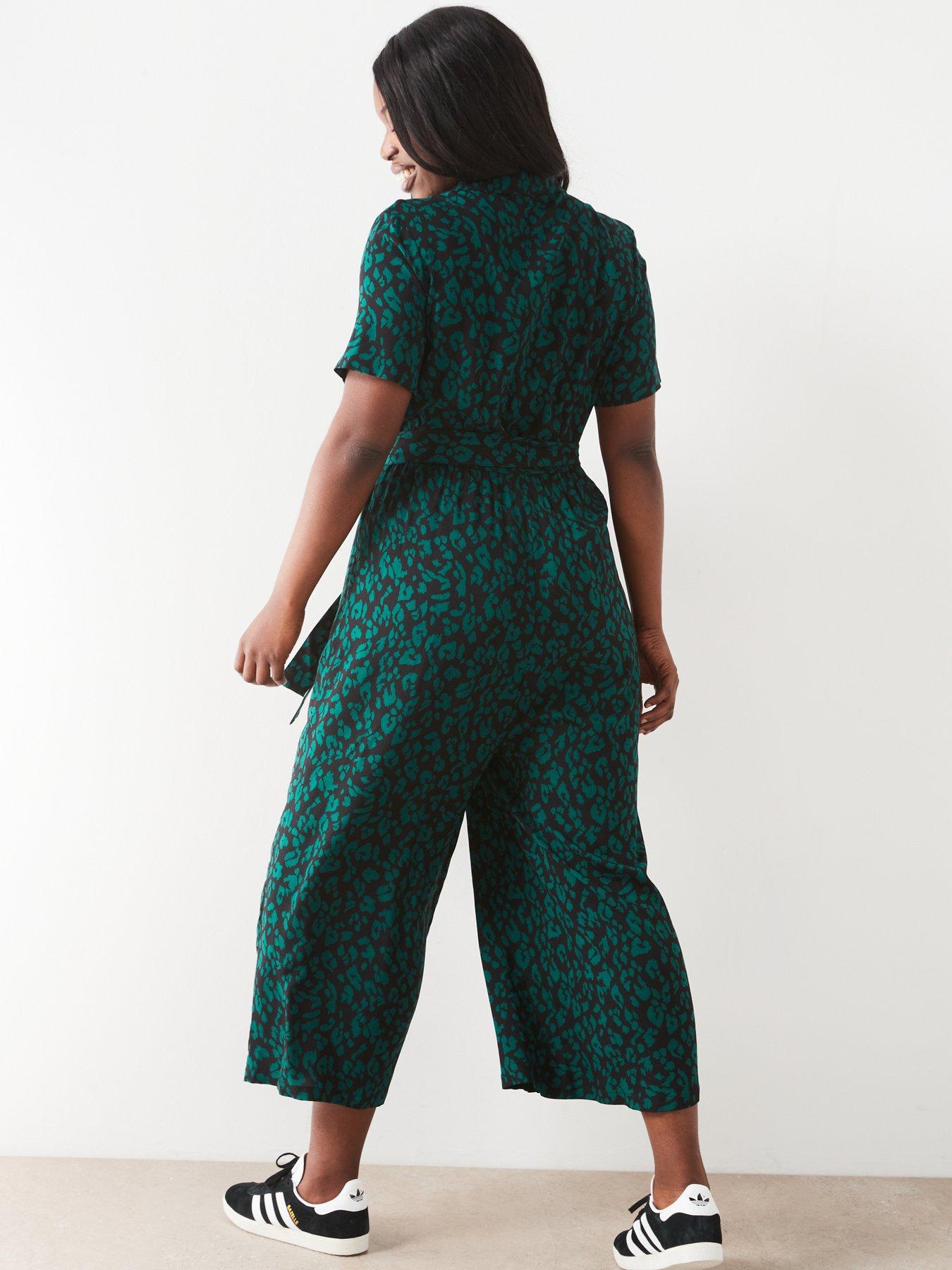 v-by-very-curve-animalnbspprintnbspbutton-through-cropped-jumpsuit-greenstillFront