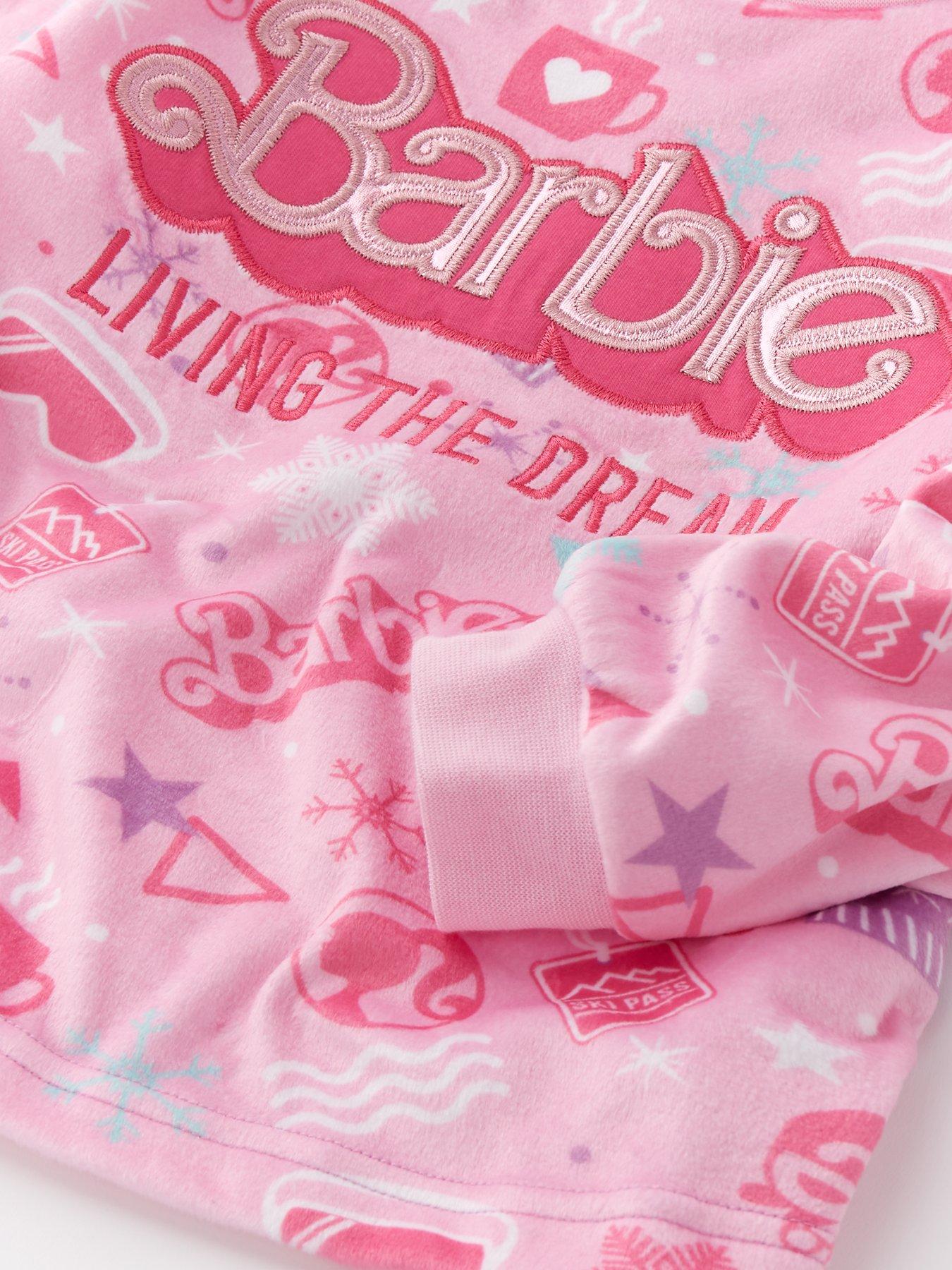 barbie-girls-barbie-family-christmas-pyjamadetail