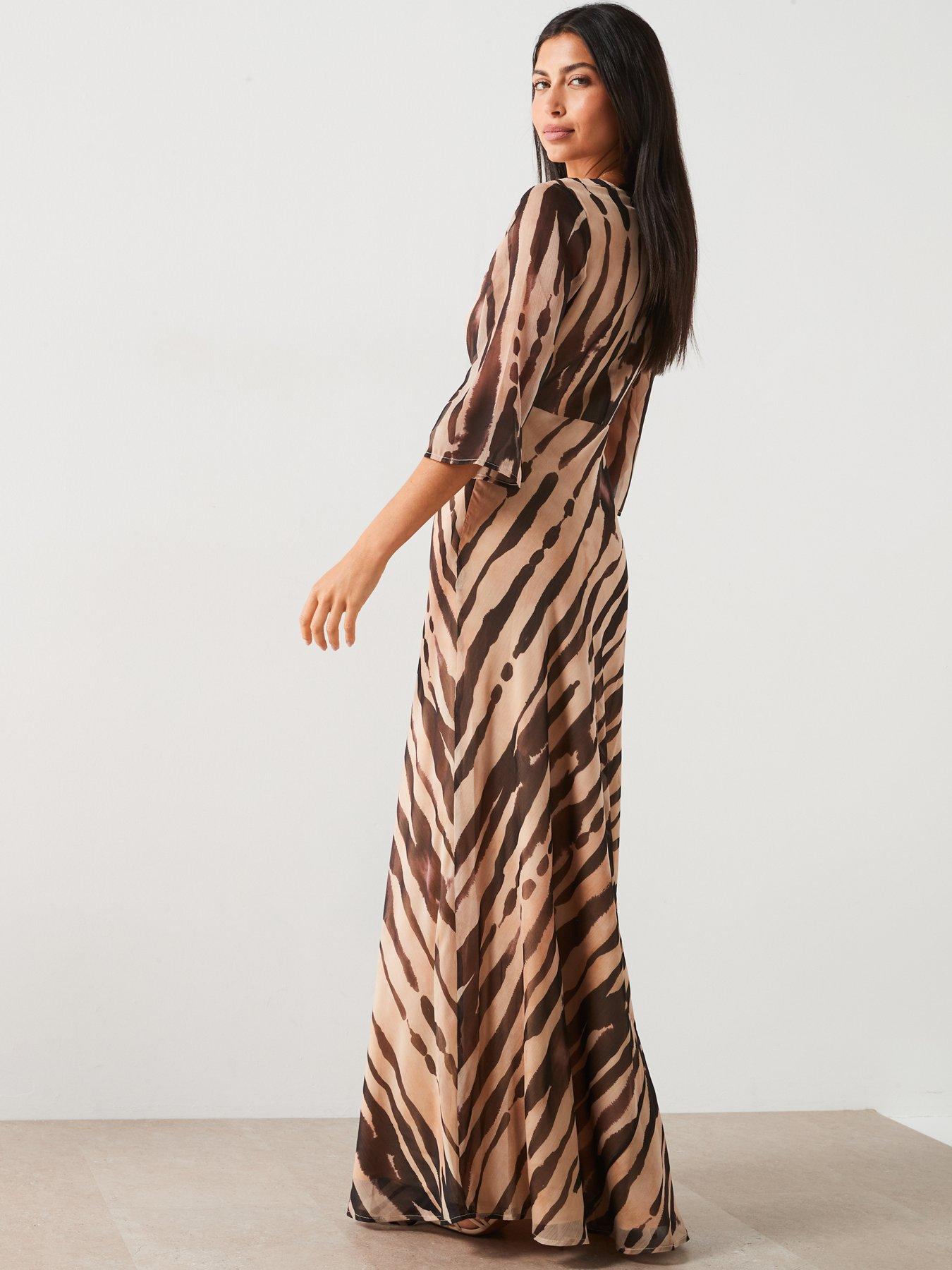 v-by-very-printed-georgette-maxi-dress-animal-printstillFront