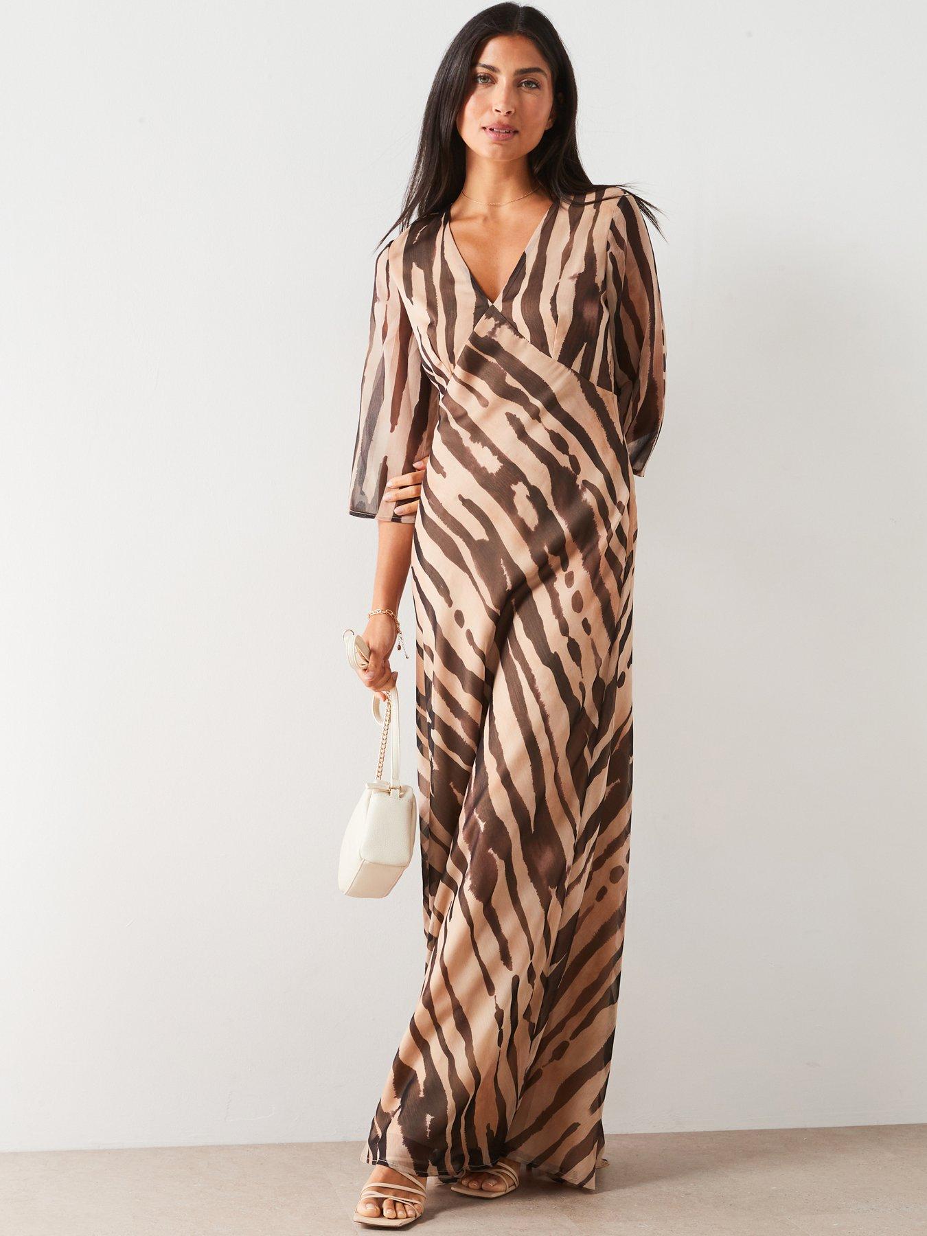 v-by-very-printed-georgette-maxi-dress-animal-printback