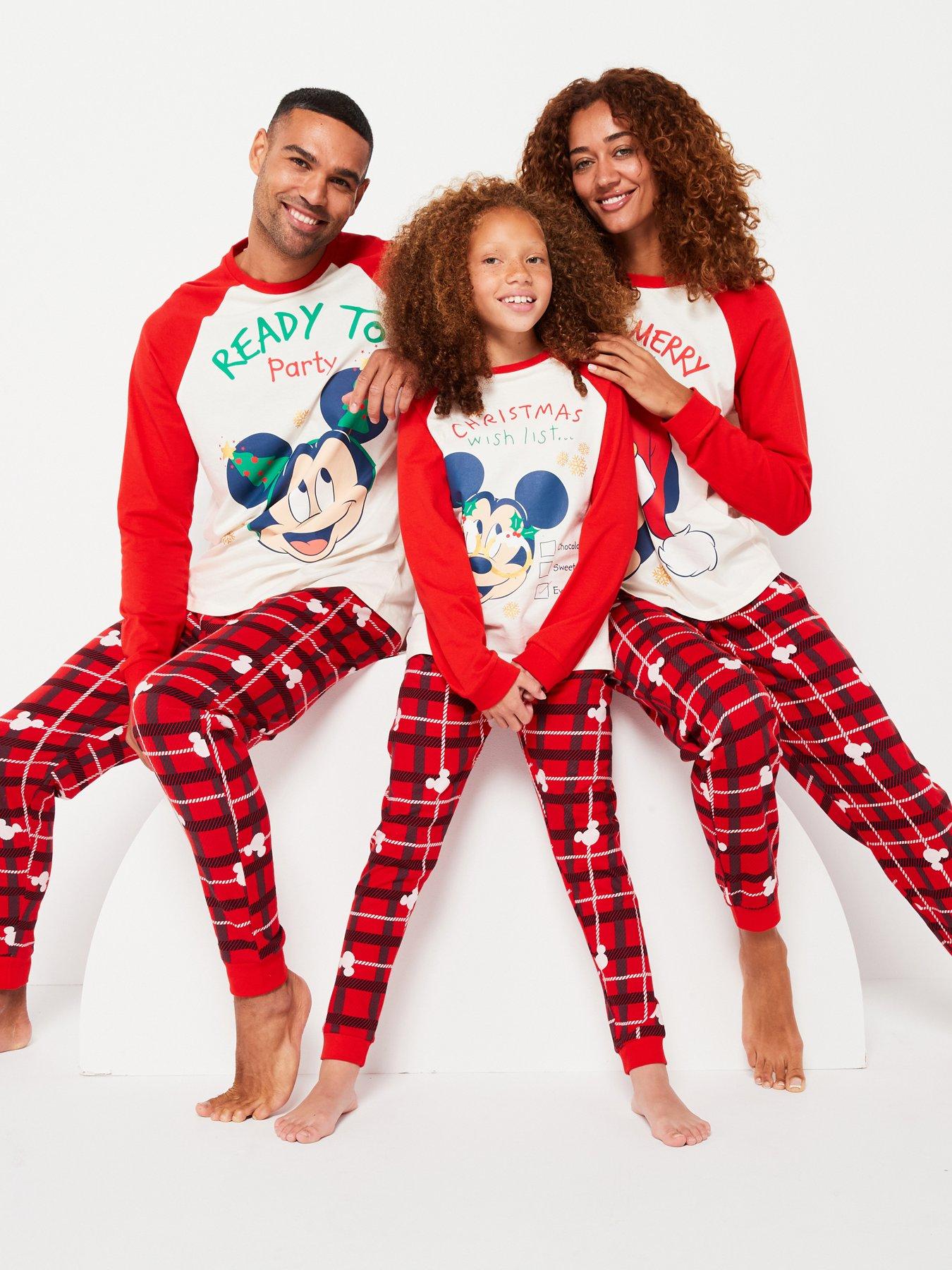 mickey-mouse-disney-mickey-mouse-family-christmas-pyjamas