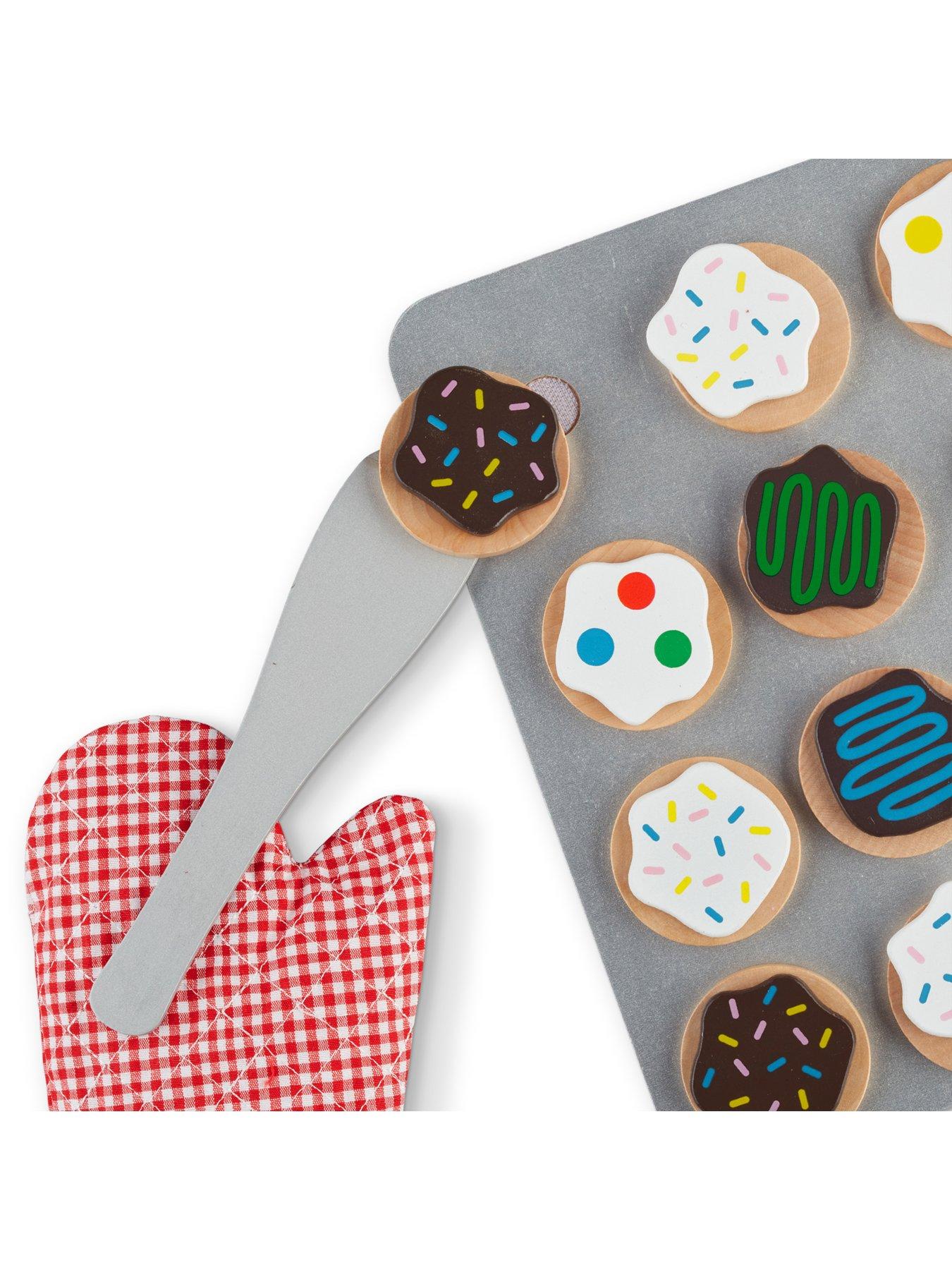 Image 5 of 8 of Melissa & Doug Slice and Bake Cookie Set