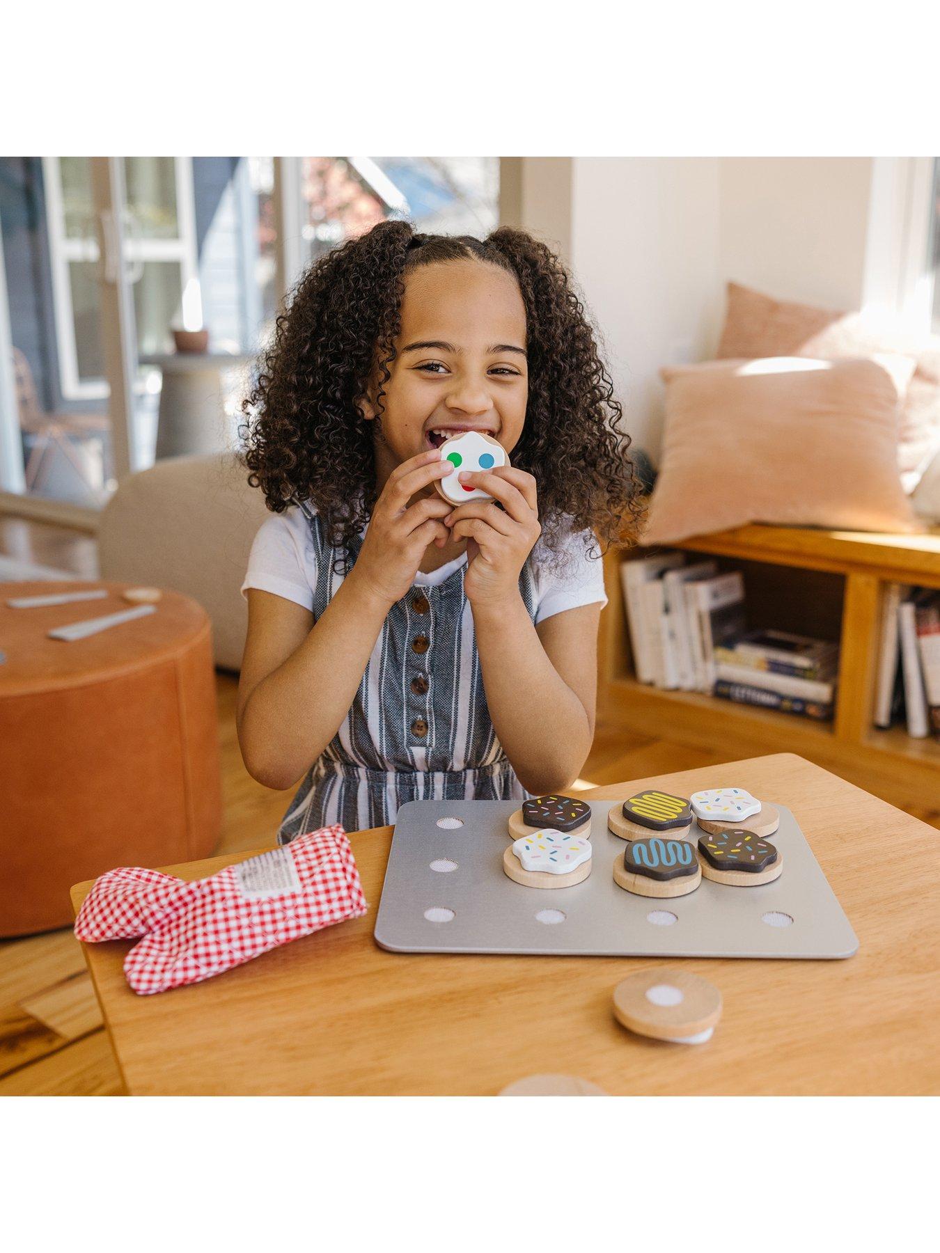 Image 7 of 8 of Melissa & Doug Slice and Bake Cookie Set