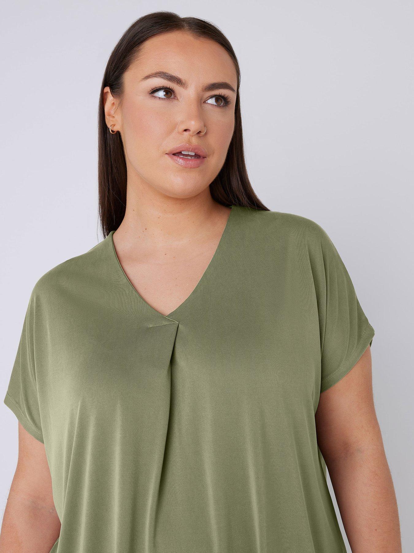 evans-notch-neck-top-greenoutfit