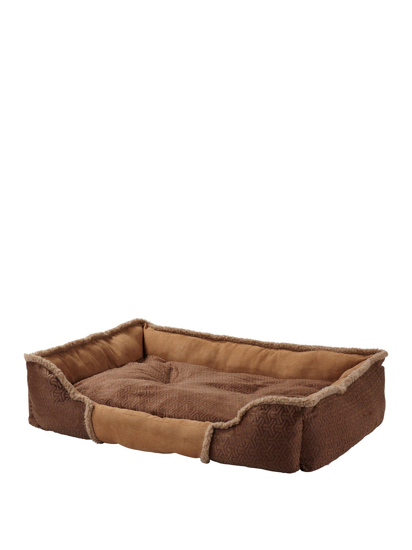 bunty-kensington-pet-bedback