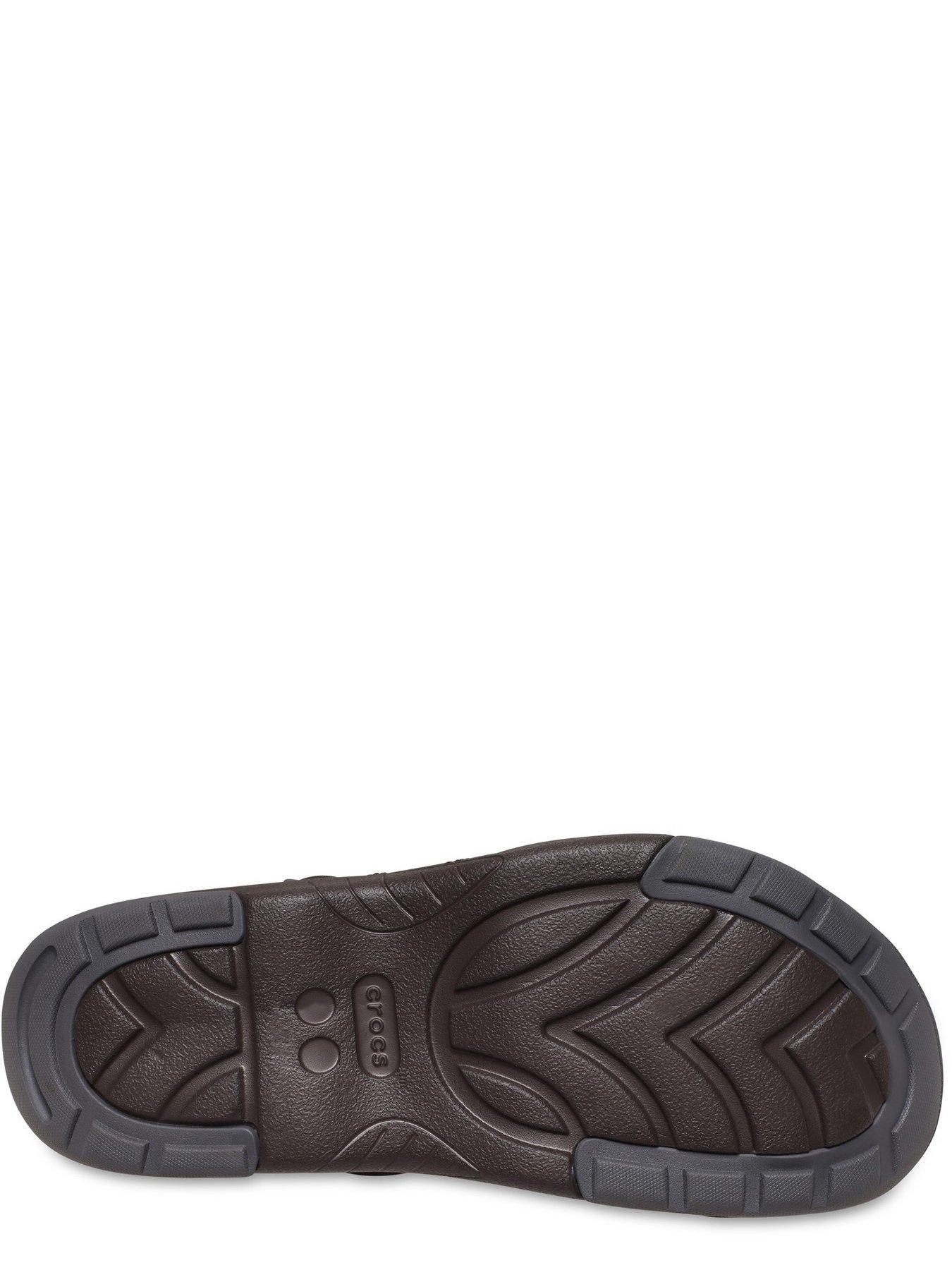 crocs-mens-yukon-fisherman-sandal-browndetail