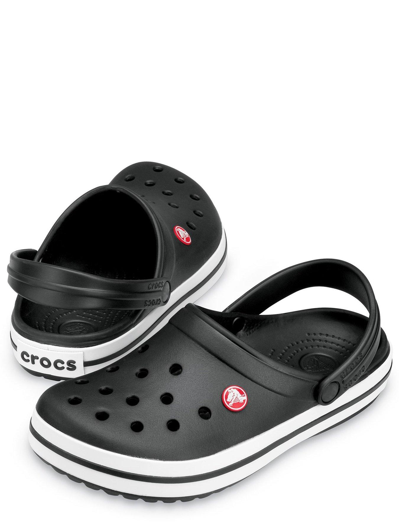 crocs-crocs-mens-crocband-clog-sandal-blackstillFront