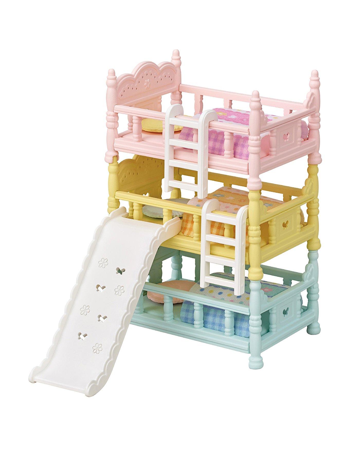 sylvanian-families-triple-bunk-beds