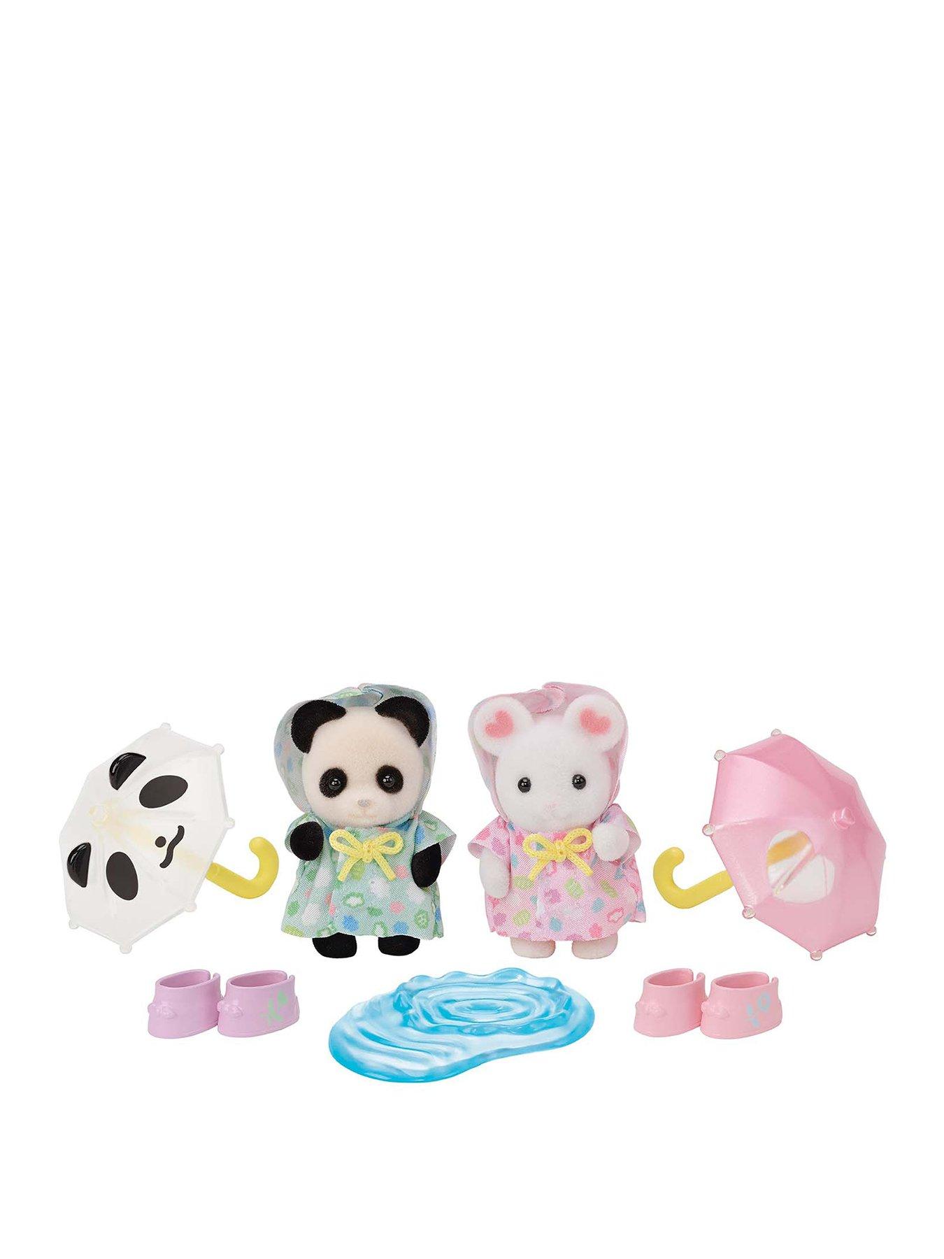 sylvanian-families-nursery-friends--rainy-day-duo