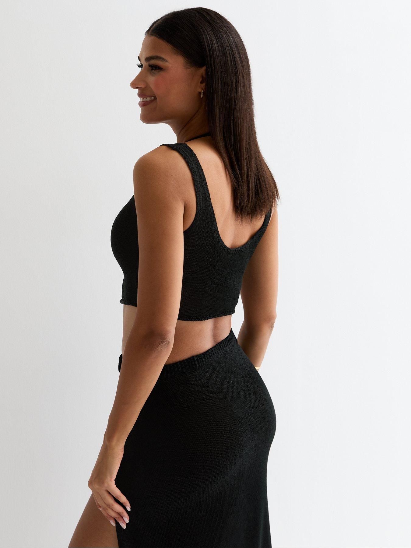 new-look-black-knit-scoop-neck-crop-topstillFront