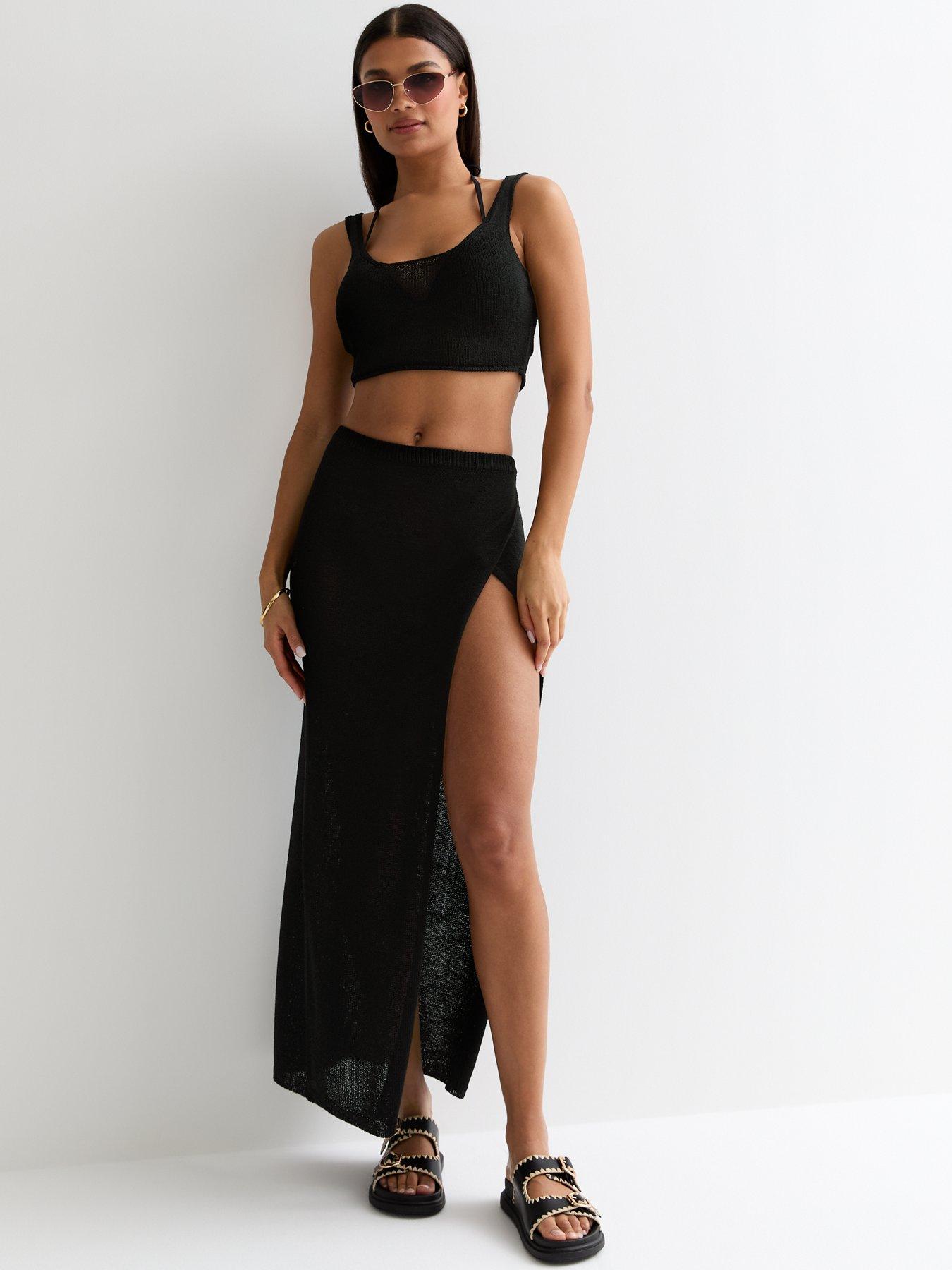 new-look-black-knit-scoop-neck-crop-topback