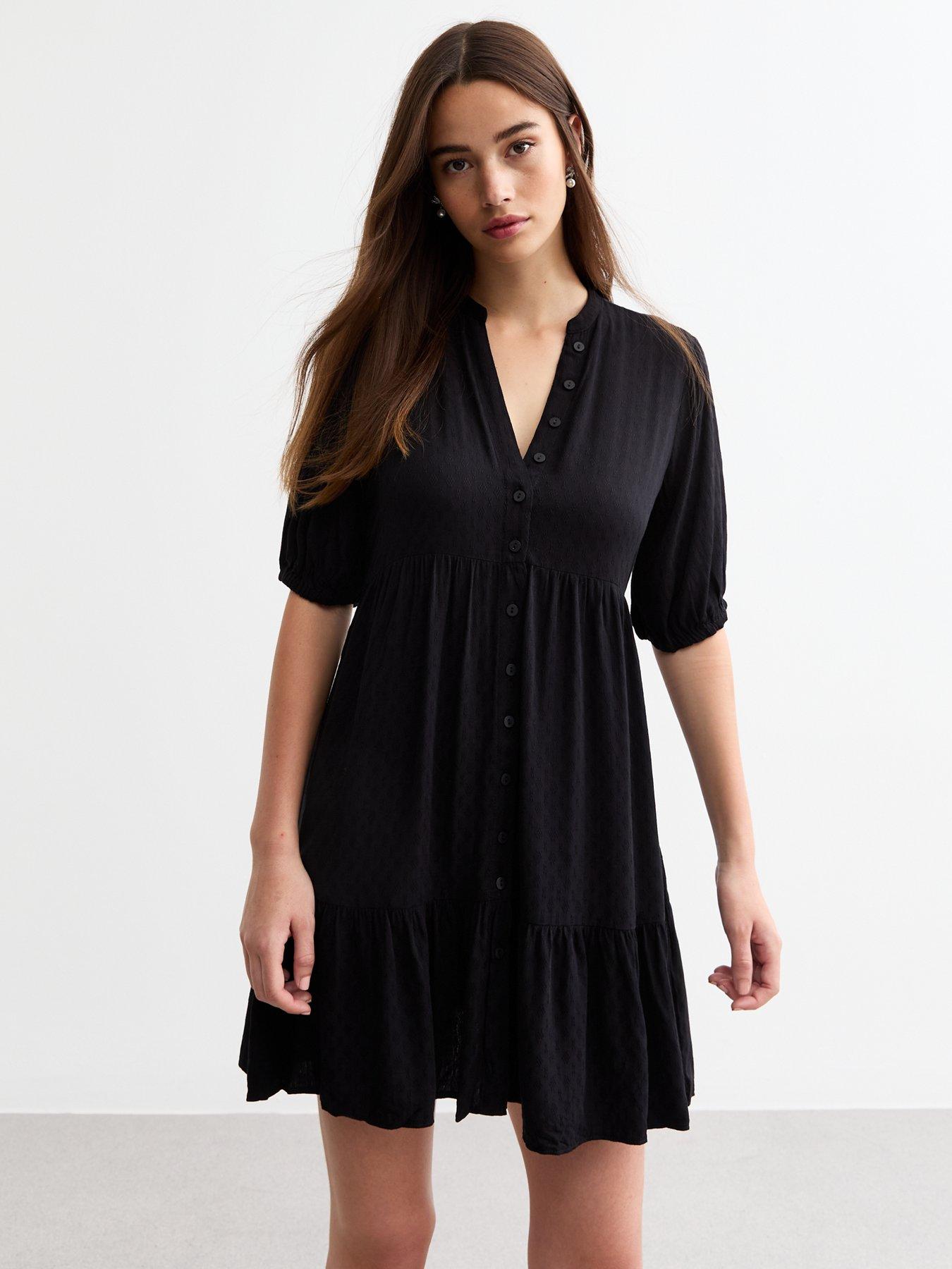 new-look-black-button-through-textured-mini-smock-dressback