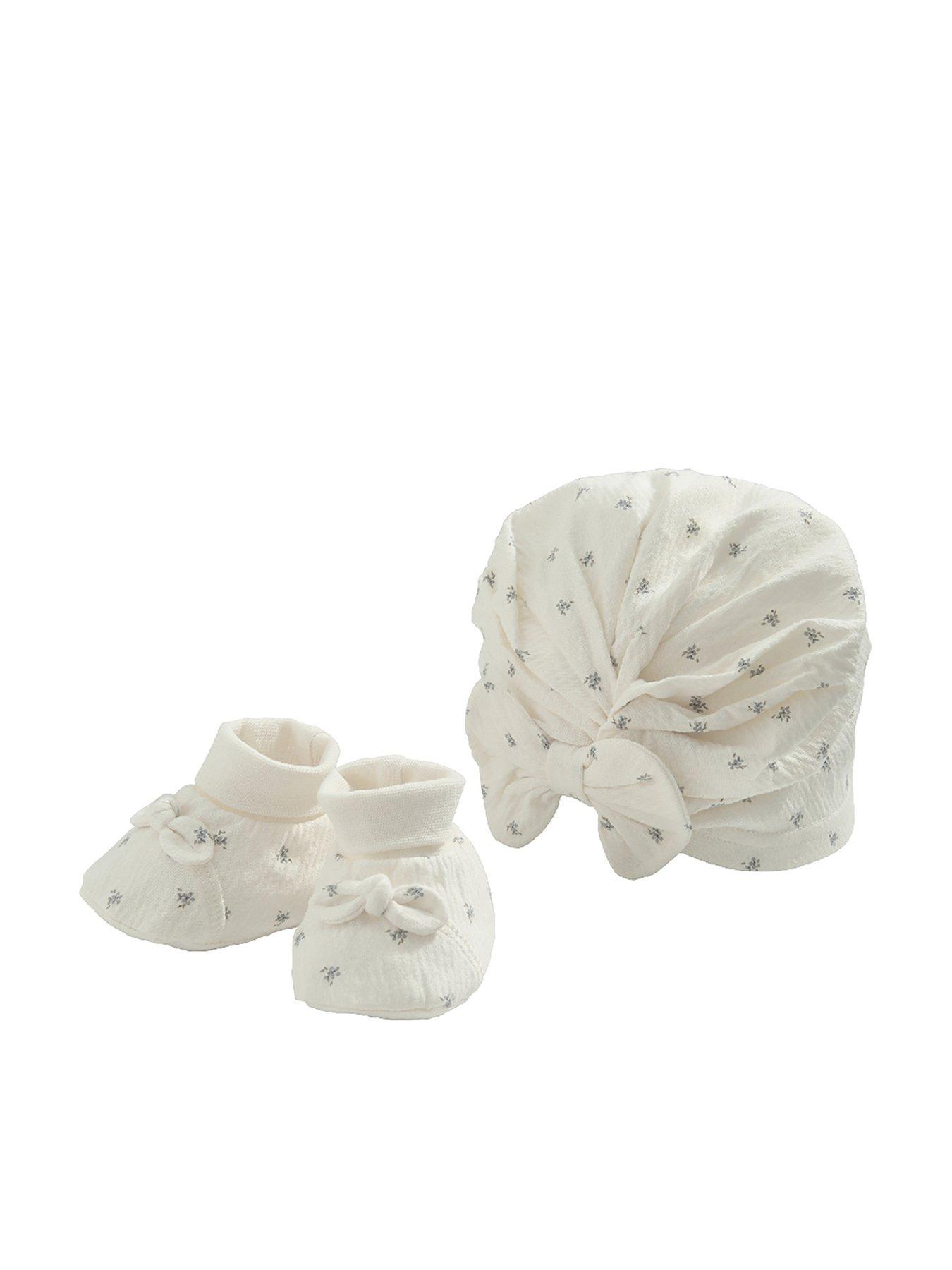 mamas-papas-baby-girls-2-piece-ditsy-hat-amp-booties-white