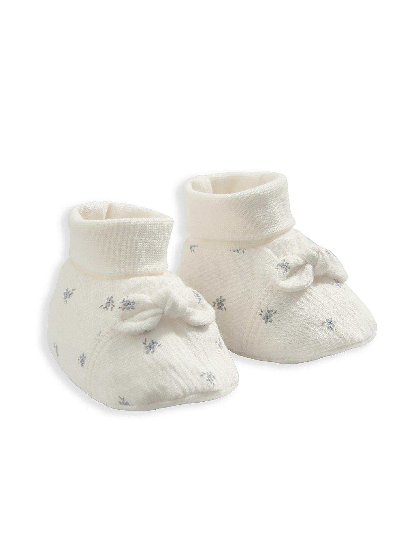 mamas-papas-baby-girls-2-piece-ditsy-hat-amp-booties-whiteoutfit