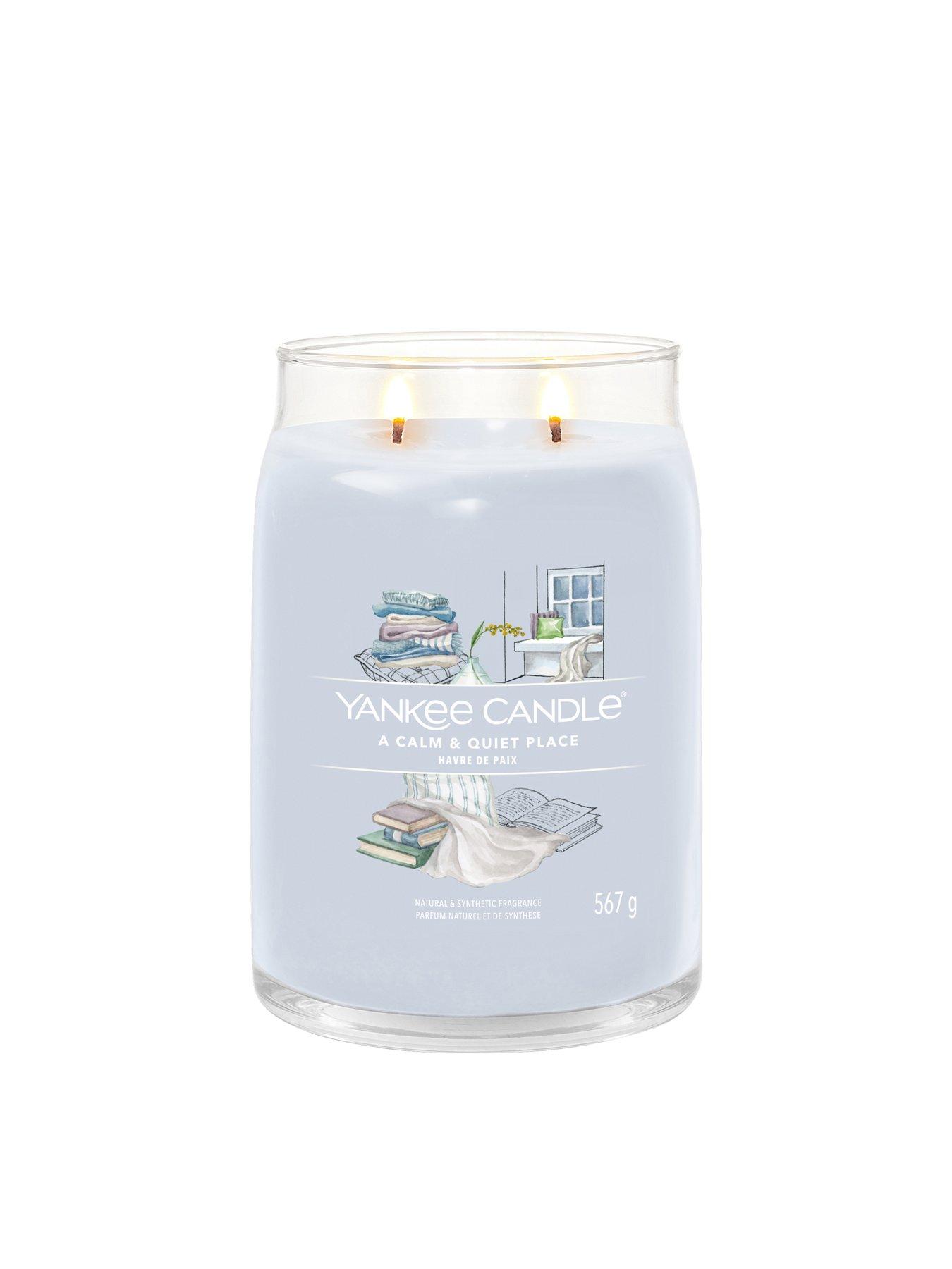 yankee-candle-signature-large-jar-candle-ndash-a-calm-amp-quiet-placestillFront