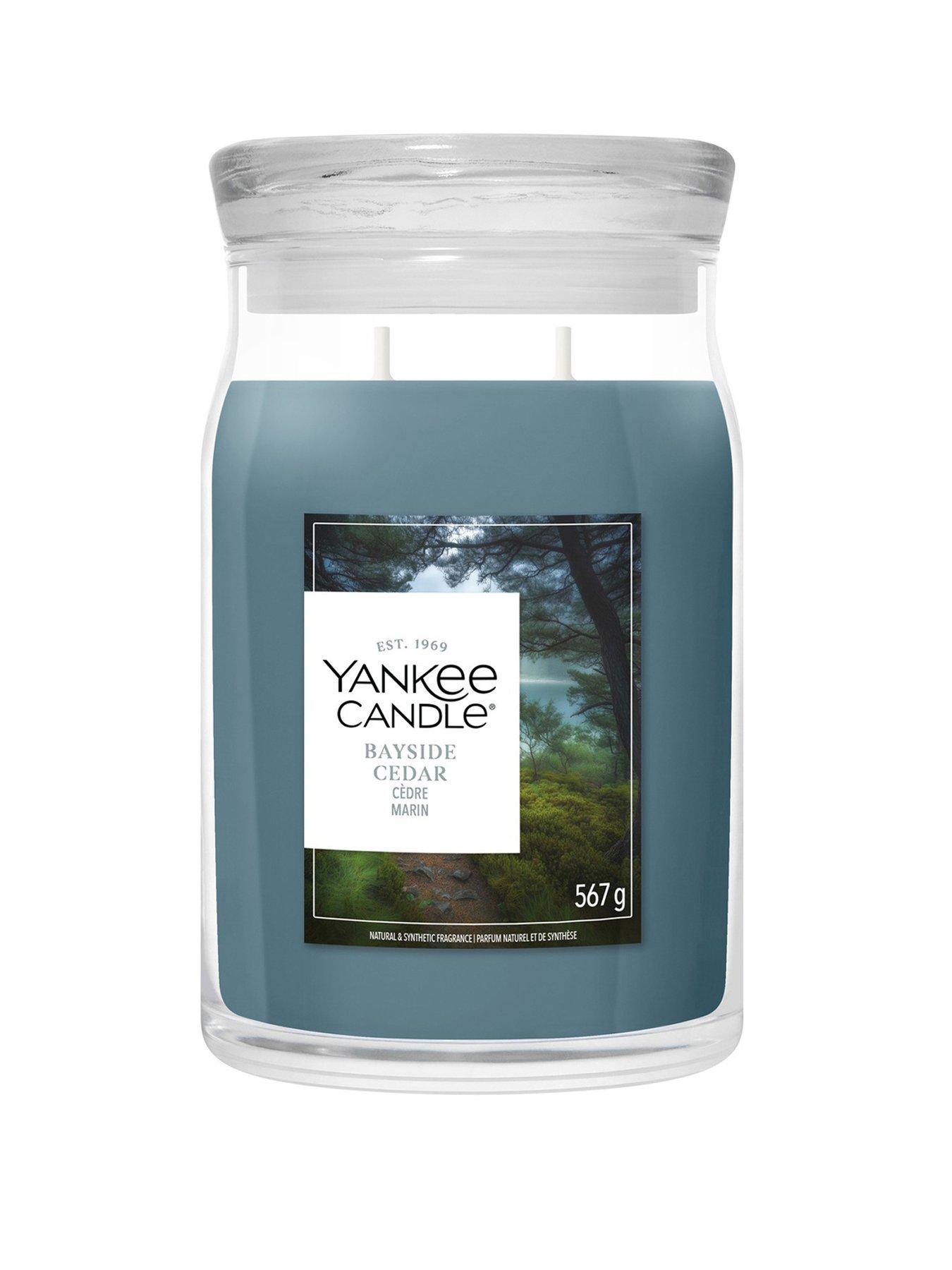 Yankee Candle Signature Large Jar Candle – Bayside Cedar